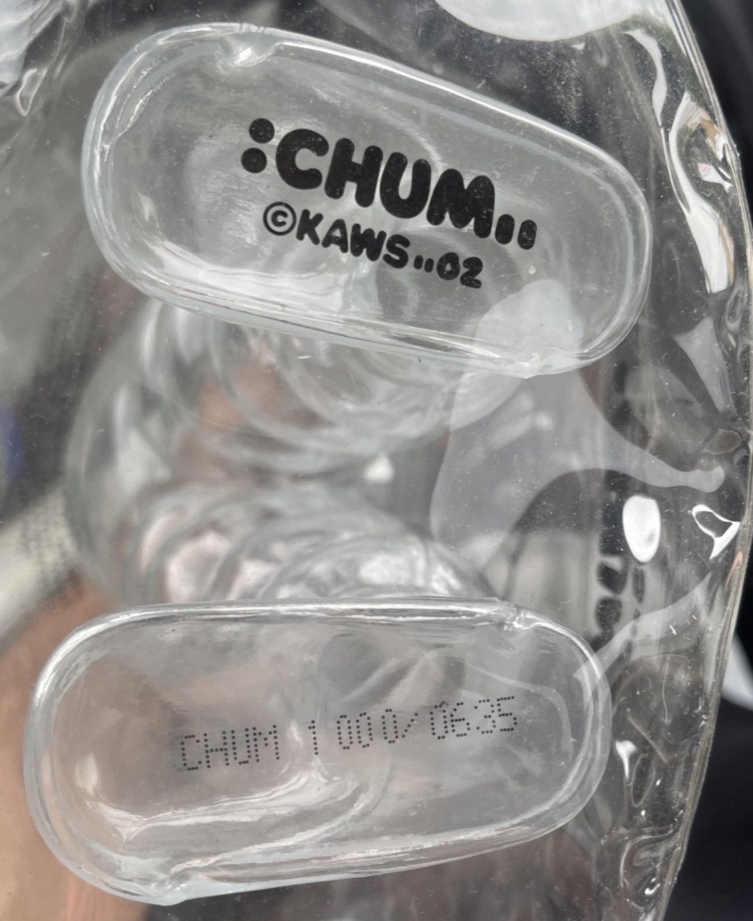 Kaws × Medicom Toy × Original Fake KAWS CLEAR CHUM(2002) 💯💯 Size ONE SIZE - 9 Thumbnail