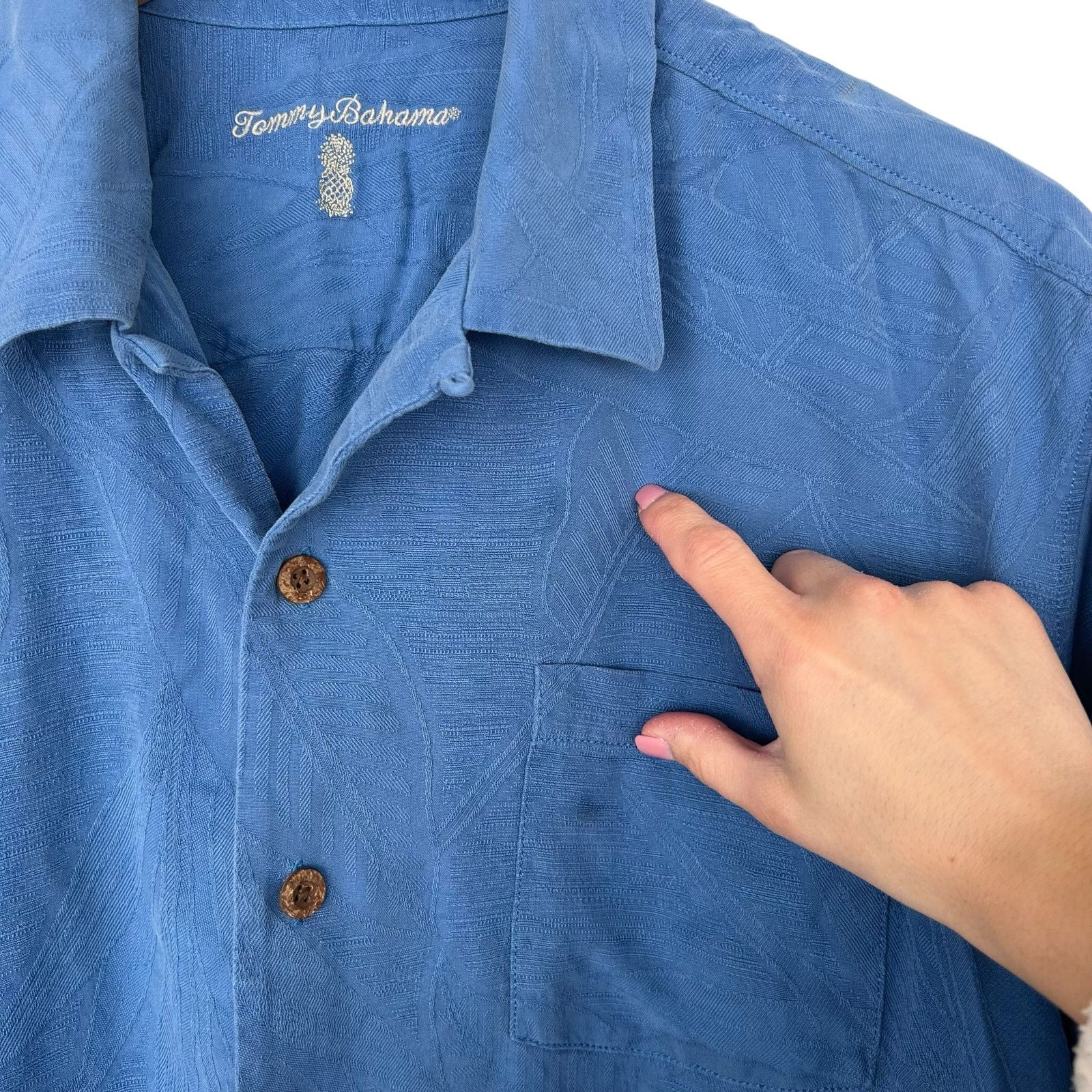 Tommy Bahama Tommy Bahama Blue 100% Silk Short Sleeve Button Down Sz L Size US L / EU 52-54 / 3 - 2 Thumbnail