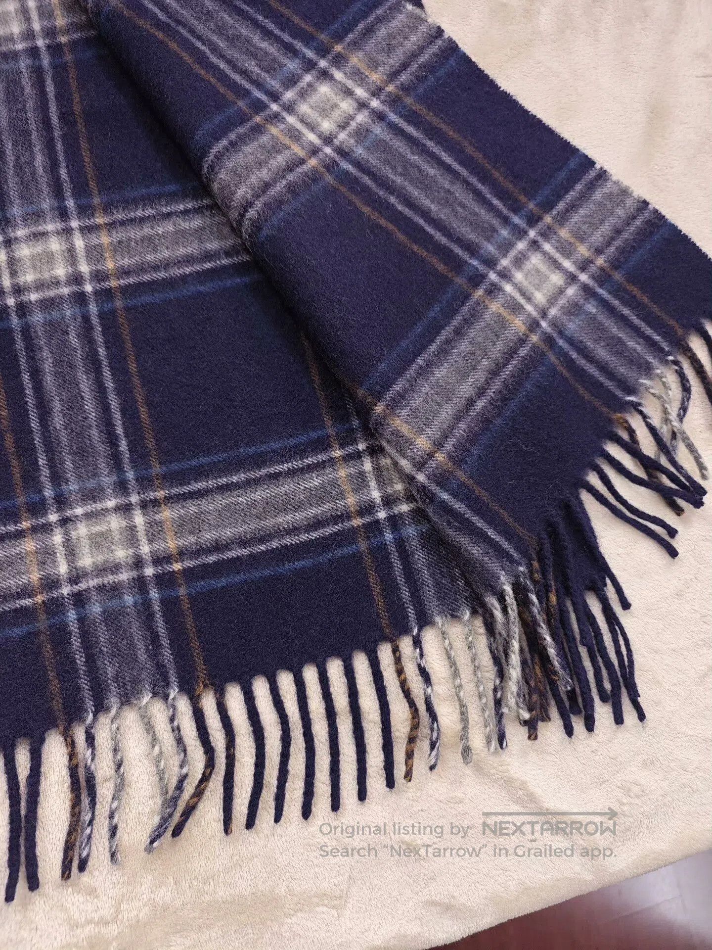 Henry Poole Henry Poole Cashmere Scarf in Blue Plaid. Size ONE SIZE - 5 Thumbnail