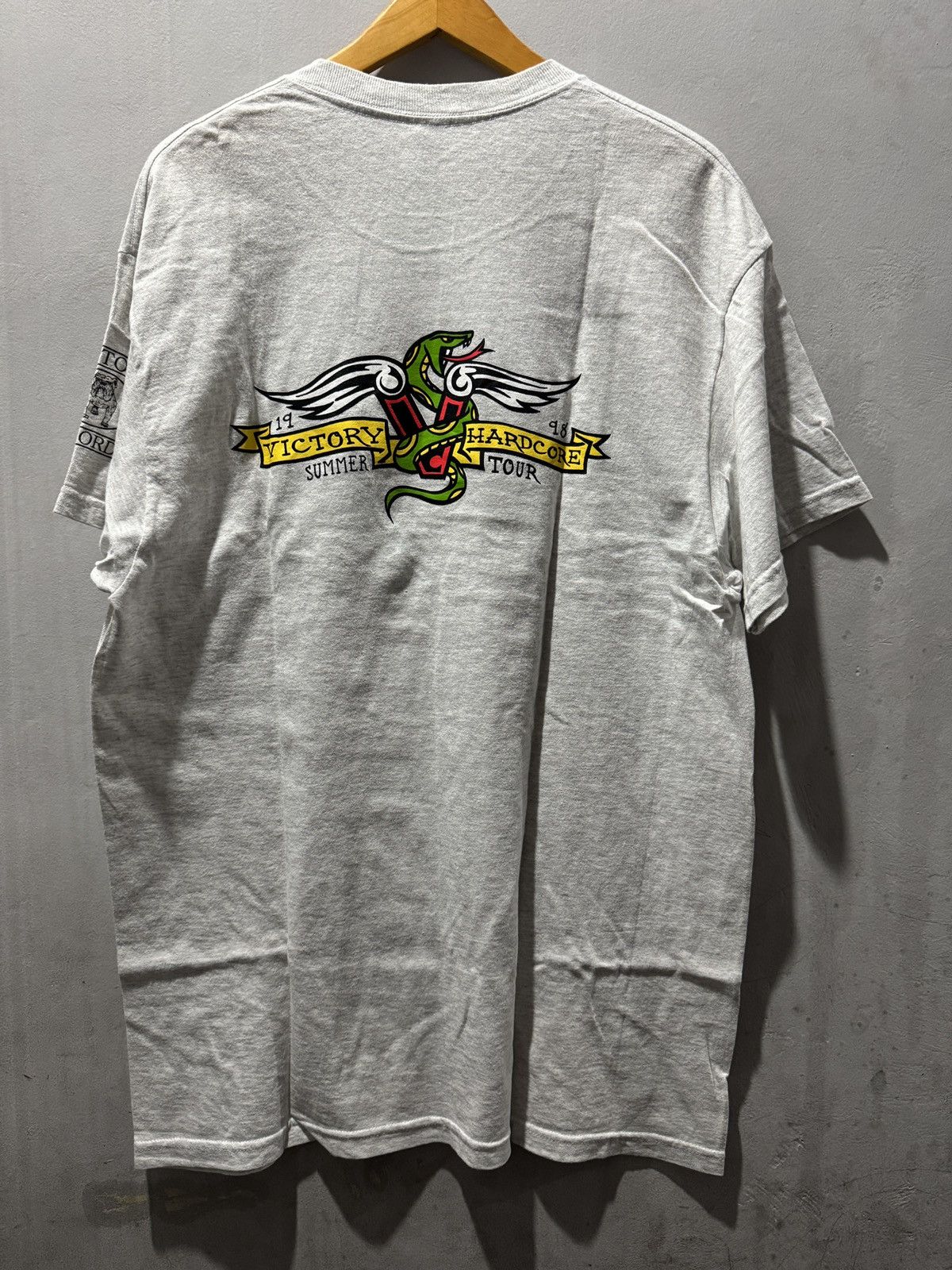 Band Tees Vintage Snapcase x Victory Records Size US L / EU 52-54 / 3 - 6 Thumbnail