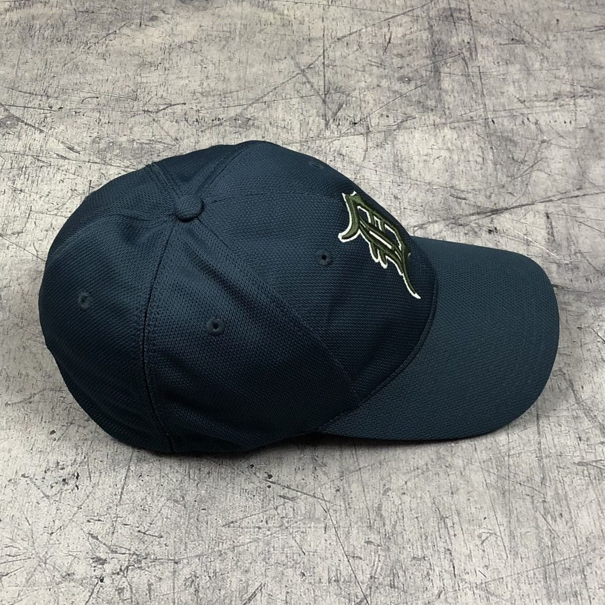 Adidas MLB Detroit Tigers Cap Adidas Vintage 2004 Size ONE SIZE - 6 Thumbnail