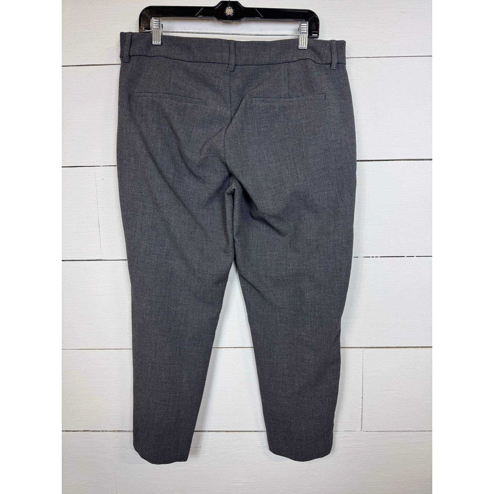 Old Navy Old Navy Gray Cropped Pants Women's Size 12 Size 34" / US 12 / IT 48 - 2 Thumbnail