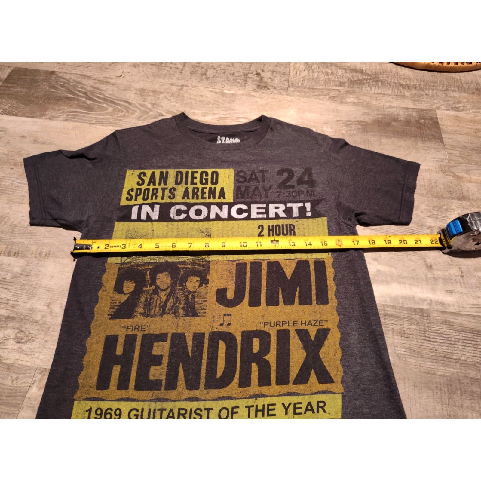Vintage Stone Free Jimi Hendrix San Diego Sports Arena Concert Poster Shirt S Beige Graphic Print Arena Band Tees Mens Size US S / EU 44-46 / 1 - 5 Thumbnail