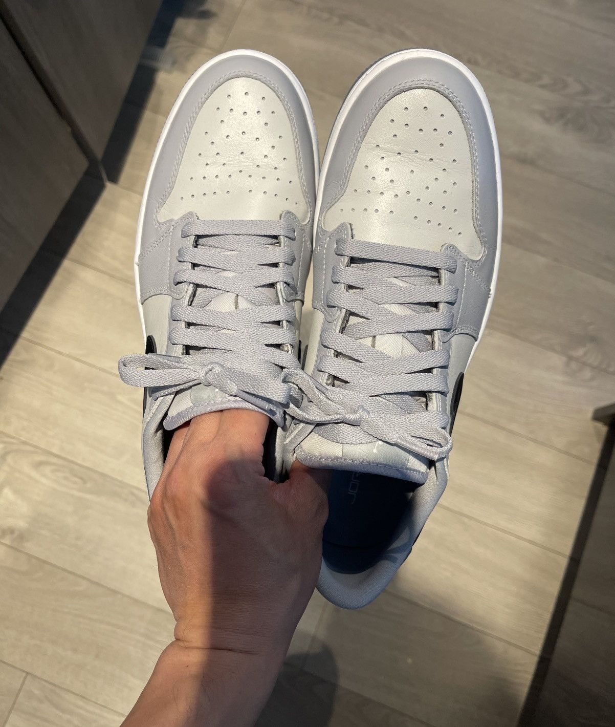 Jordan Brand Air Jordan 1 lo golf wolf grey Size US 10.5 / EU 43-44 - 4 Thumbnail