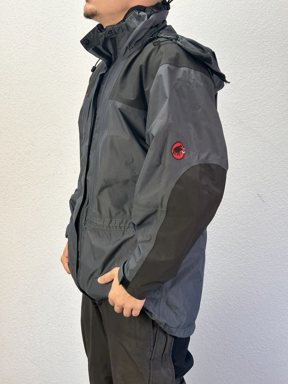 Mammut Vintage Gore-rex Mammut Jacket Grey Outdoor Life Arcteryx Size US L / EU 52-54 / 3 - 3 Thumbnail