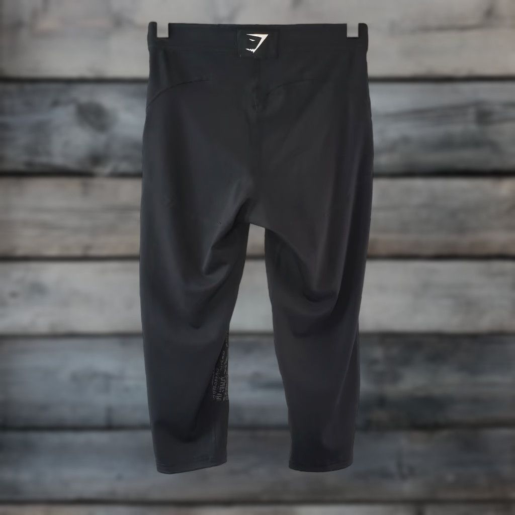 Gymshark Gymshark Womens Capri Leggings Sz Small Black Gray Mid Rise Size 28" / US 6 / IT 42 - 1 Thumbnail