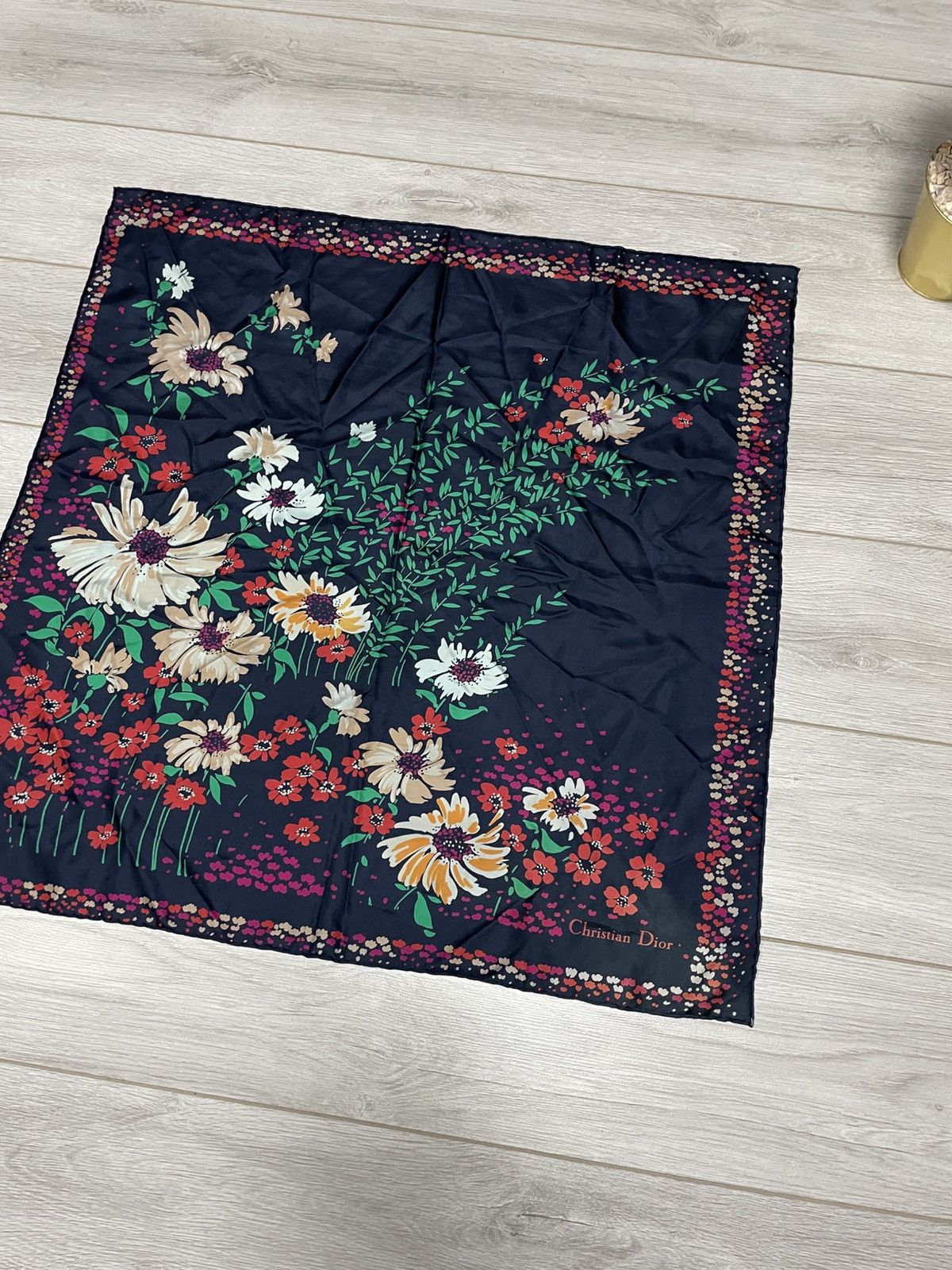 Christian Dior Monsieur Christian Dior flowers 💐 vintage silk floral France scarf Size ONE SIZE - 3 Thumbnail