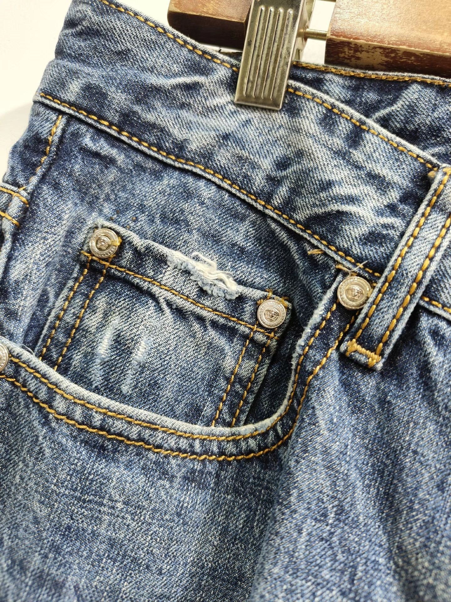 Versace VERSACE Men's Jeans K29 Size US 29 - 3 Thumbnail