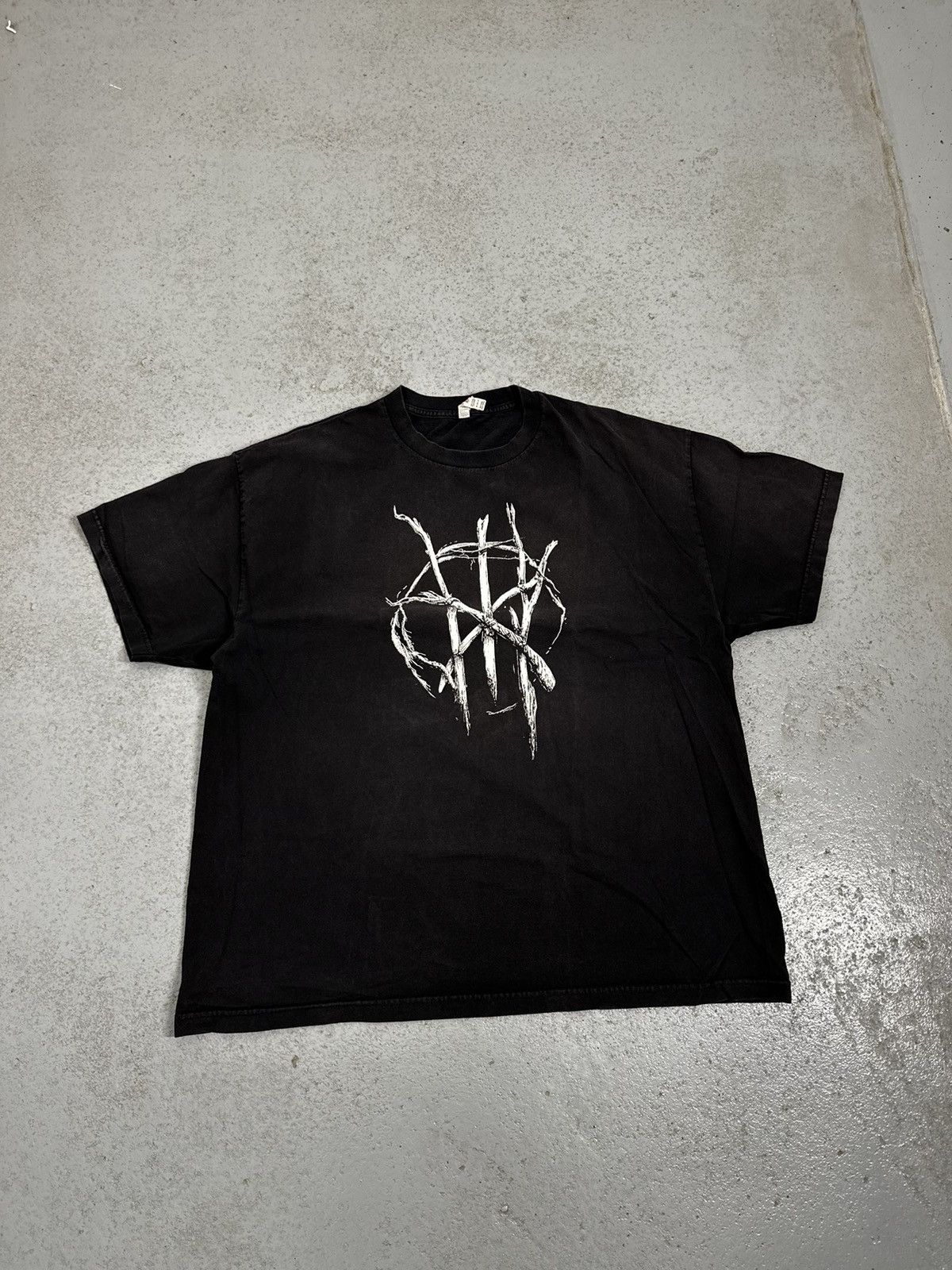 Band Tees Myrkur Rock 2017 Black Metal Tee Size US XL / EU 56 / 4 - 1 Thumbnail