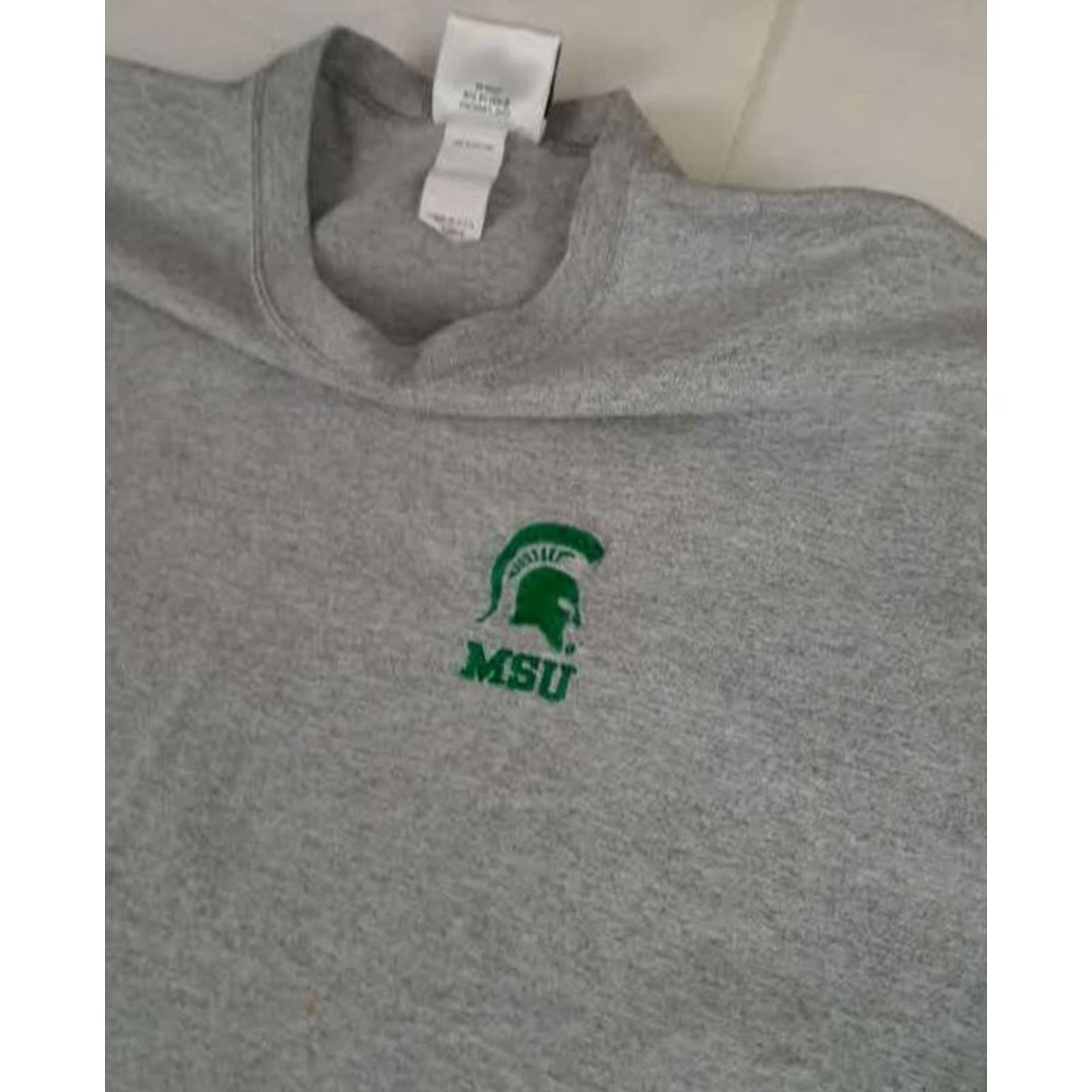Vintage VINTAGE Michigan State Spartans XL Gray Embroidered USA Made T-Shirt Basketball Unisex Adults Crew Neck Short Sleeve 29in Long 24in Pit to Pit Vesi Size US XL / EU 56 / 4 - 5 Thumbnail