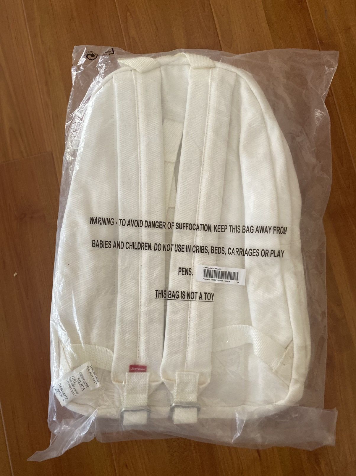 Supreme Supreme White Canvas Backpack Size ONE SIZE - 4 Thumbnail