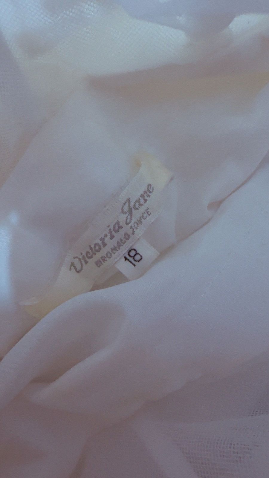 Other White wedding dress by Victoria Jane Size XL / US 12-14 / IT 48-50 - 3 Thumbnail