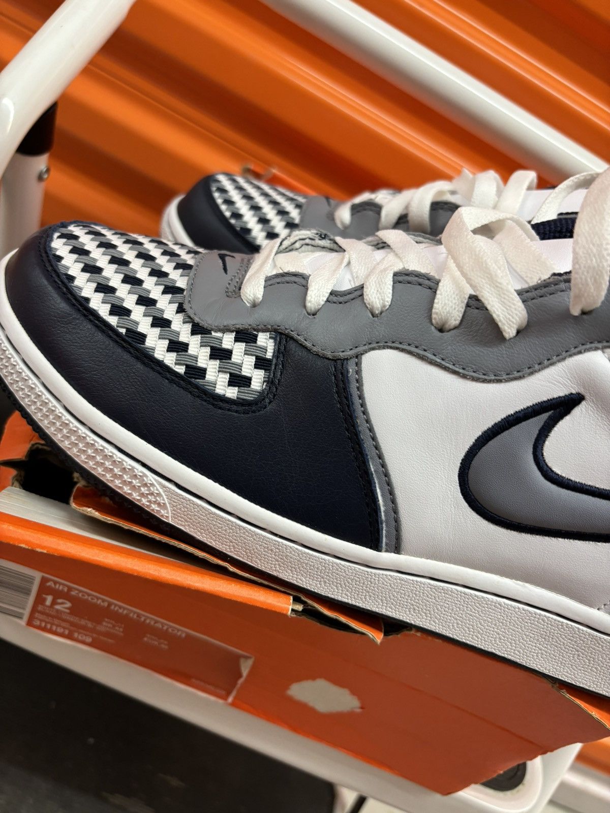 Nike × Vintage ***FINAL DROP***RARE 2007 NIKE INFILTRATOR WEAVE LOW SHOE 12 Size US 12 / EU 45 - 12 Thumbnail