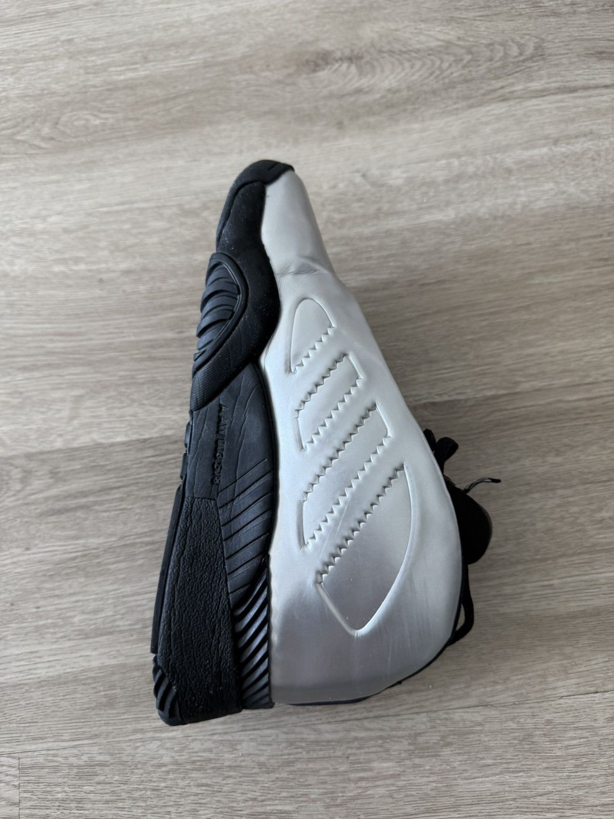 Adidas × Alexander Wang Alexander Wang Futureshell Platinum Size US 9.5 / EU 42-43 - 7 Thumbnail