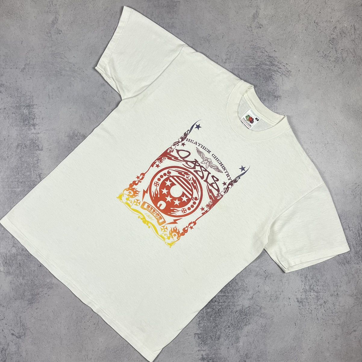 Band Tees Vintage Oasis Heathen Chemistry y2k rock band tee 00’s Size US M / EU 48-50 / 2 - 1 Thumbnail