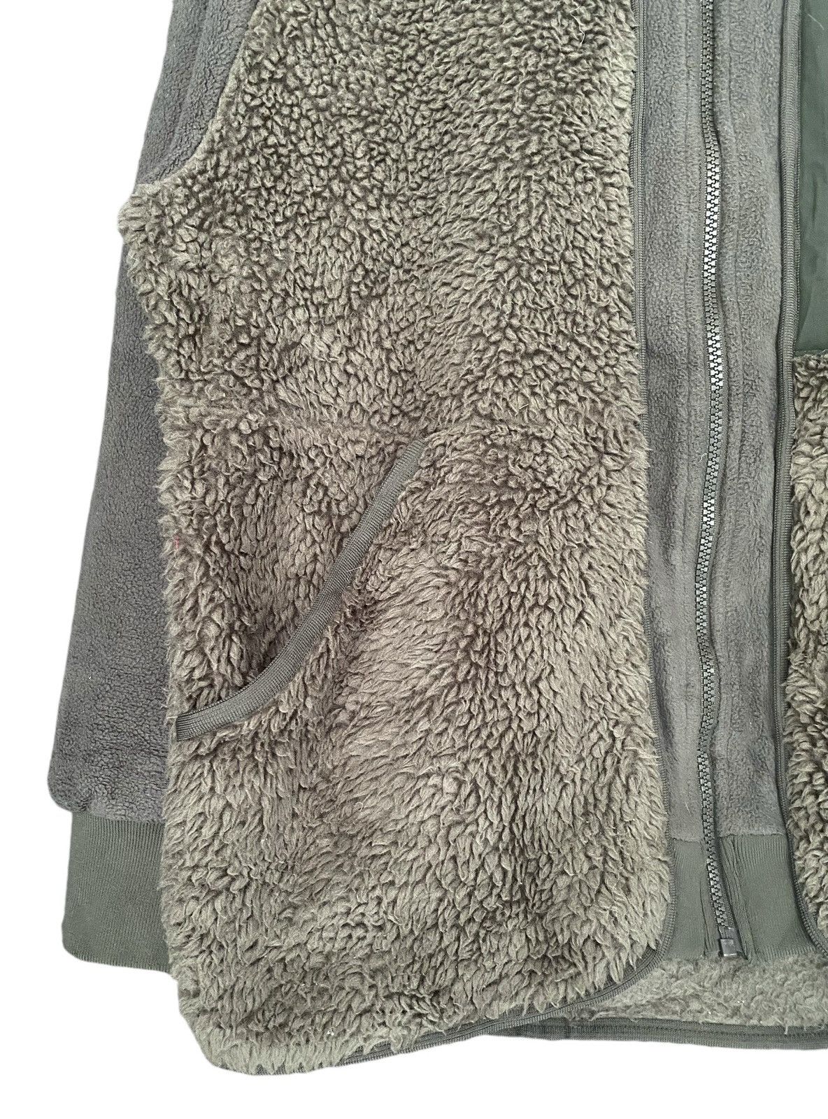 Uniqlo × White Mountaineering WHITE MOUNTAINEERING x UNIQLO Deep Pile Fleece Jacket Size US M / EU 48-50 / 2 - 9 Thumbnail