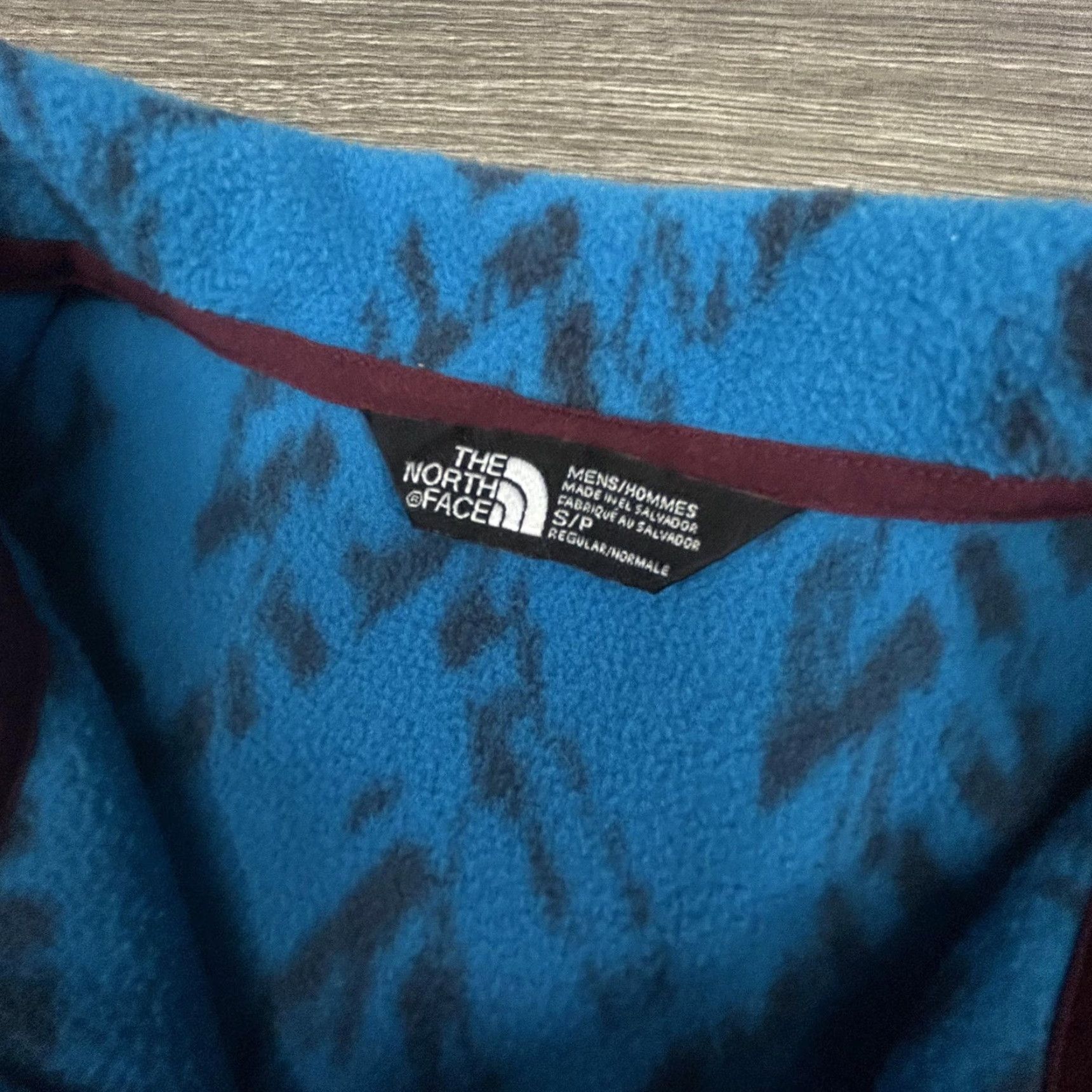 The North Face The North Face Jacket Mens Small Blue Burgundy 1/4 Zip Fleece Aztec Geometric Size US S / EU 44-46 / 1 - 4 Thumbnail