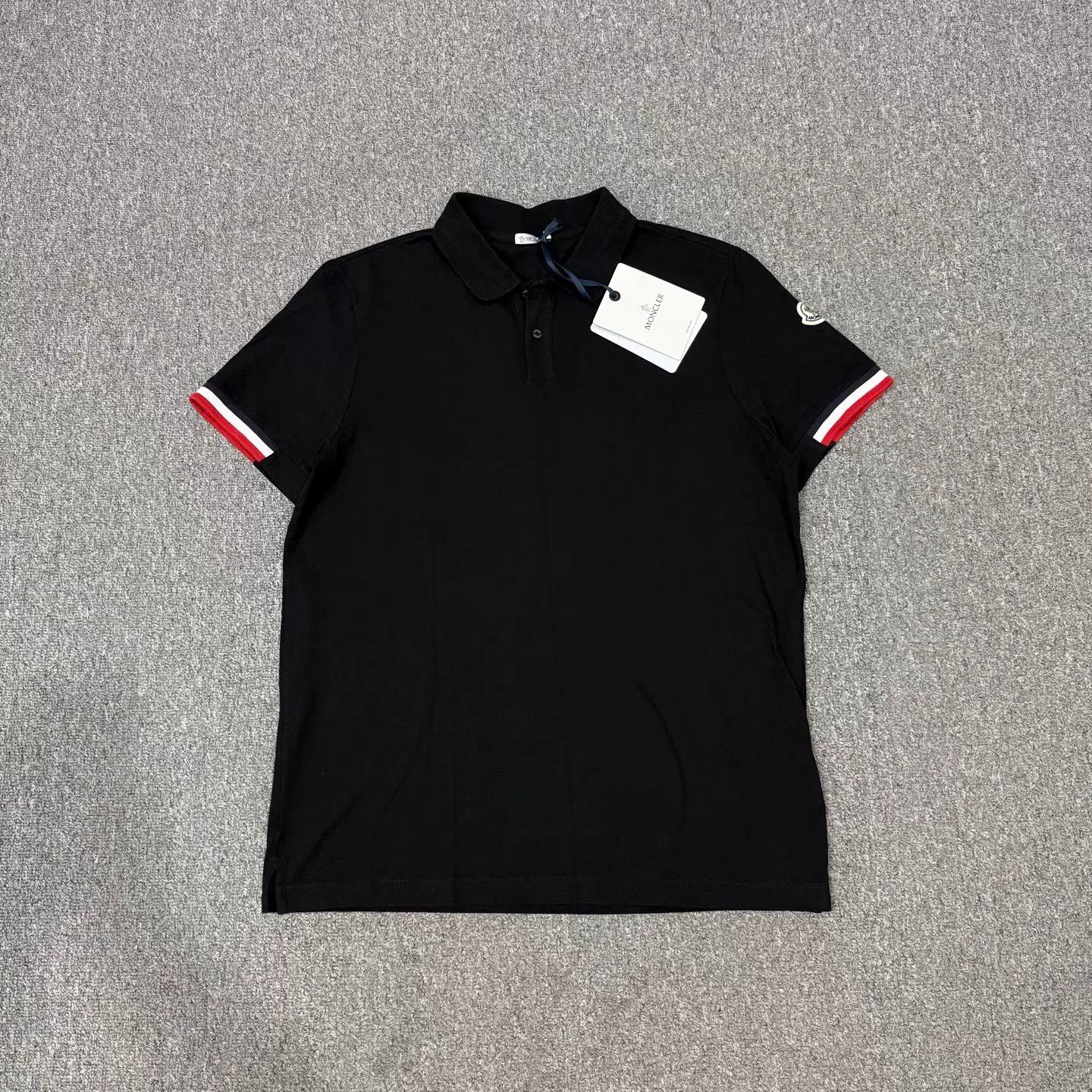 Moncler Moncler Black Logo Short-Sleeve Polo L Unused Size US L / EU 52-54 / 3 - 1 Thumbnail