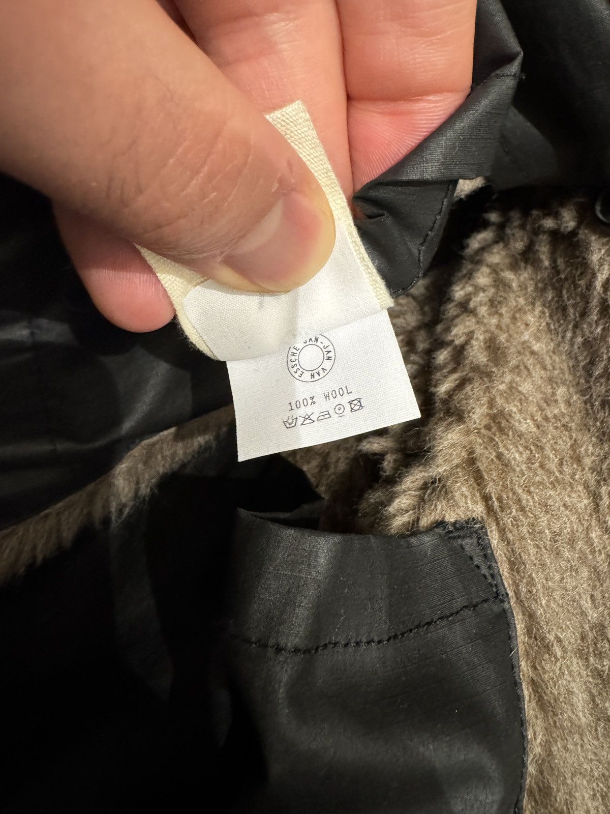 Jan Jan Van Essche AW24 Beyond #57 Teddy Reverisble Jacket - XL BNWT Size US XL / EU 56 / 4 - 14 Thumbnail