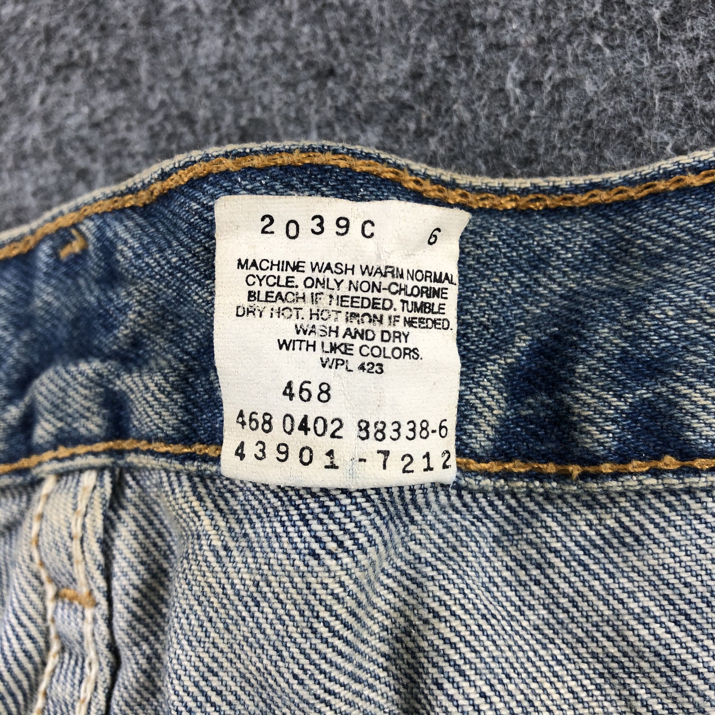 Levi's 90s Vintage Blue Wash Levis Jeans-J2432 Size US 40 / EU 56 - 11 Thumbnail