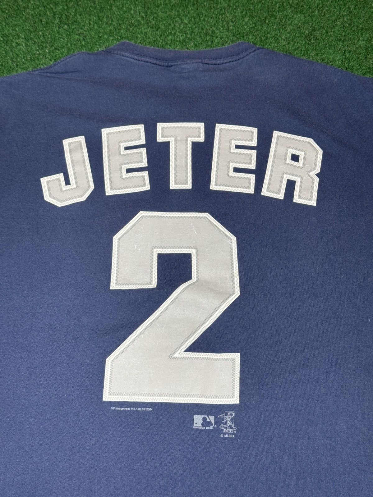 Vintage Derek Jeter Yankees MLB New York Baseball Vintage L T Shirt Size US L / EU 52-54 / 3 - 2 Thumbnail