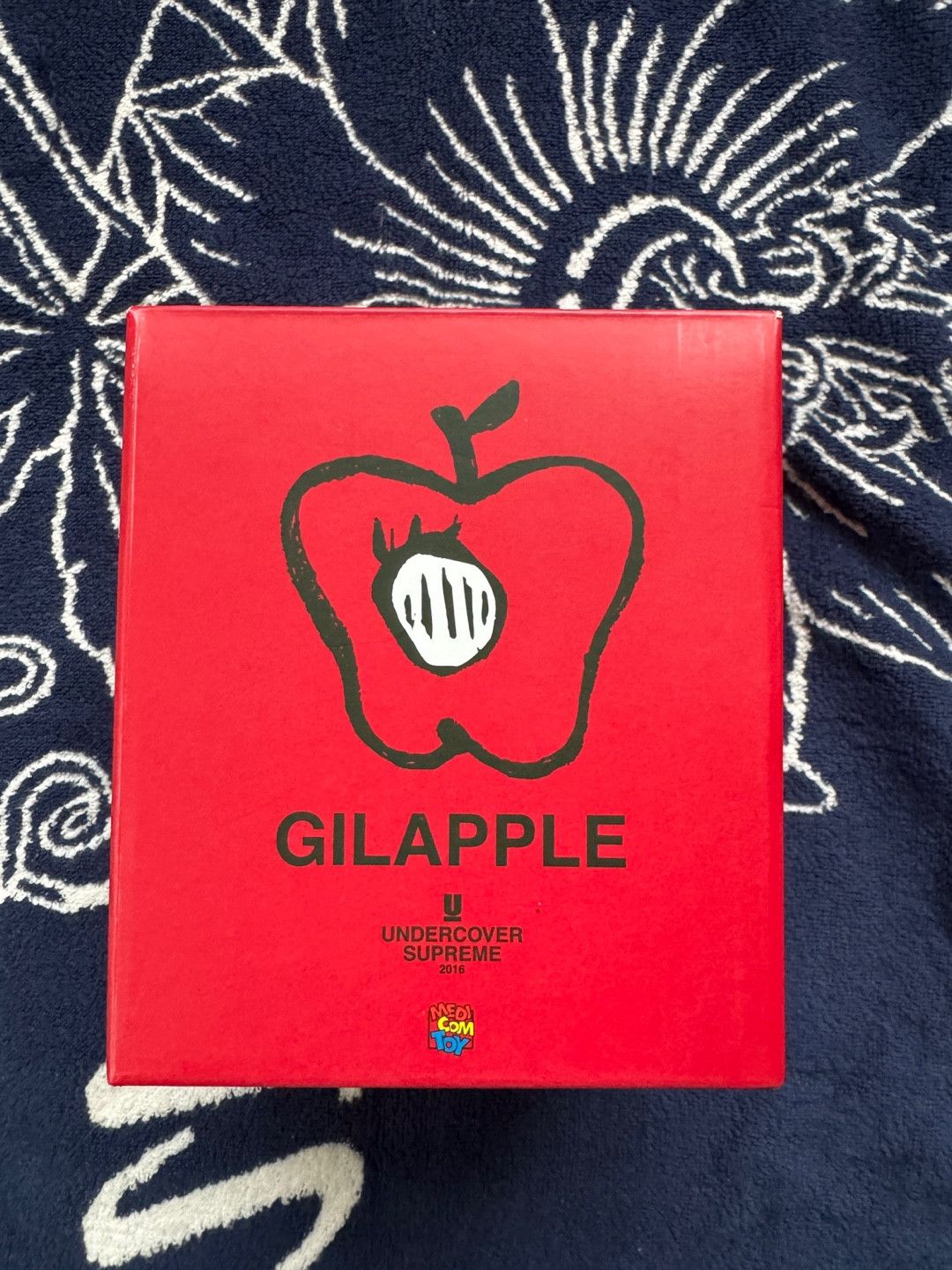 Medicom Toy Supreme X Undercover Gilapple Medicom Toy Desk Lamp Apple Size ONE SIZE - 11 Thumbnail