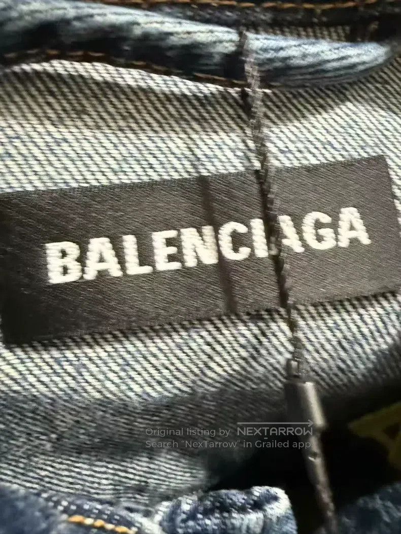 Balenciaga Balenciaga Raw Denim Jacket with Embroidery Front and Back Size US M / EU 48-50 / 2 - 3 Thumbnail