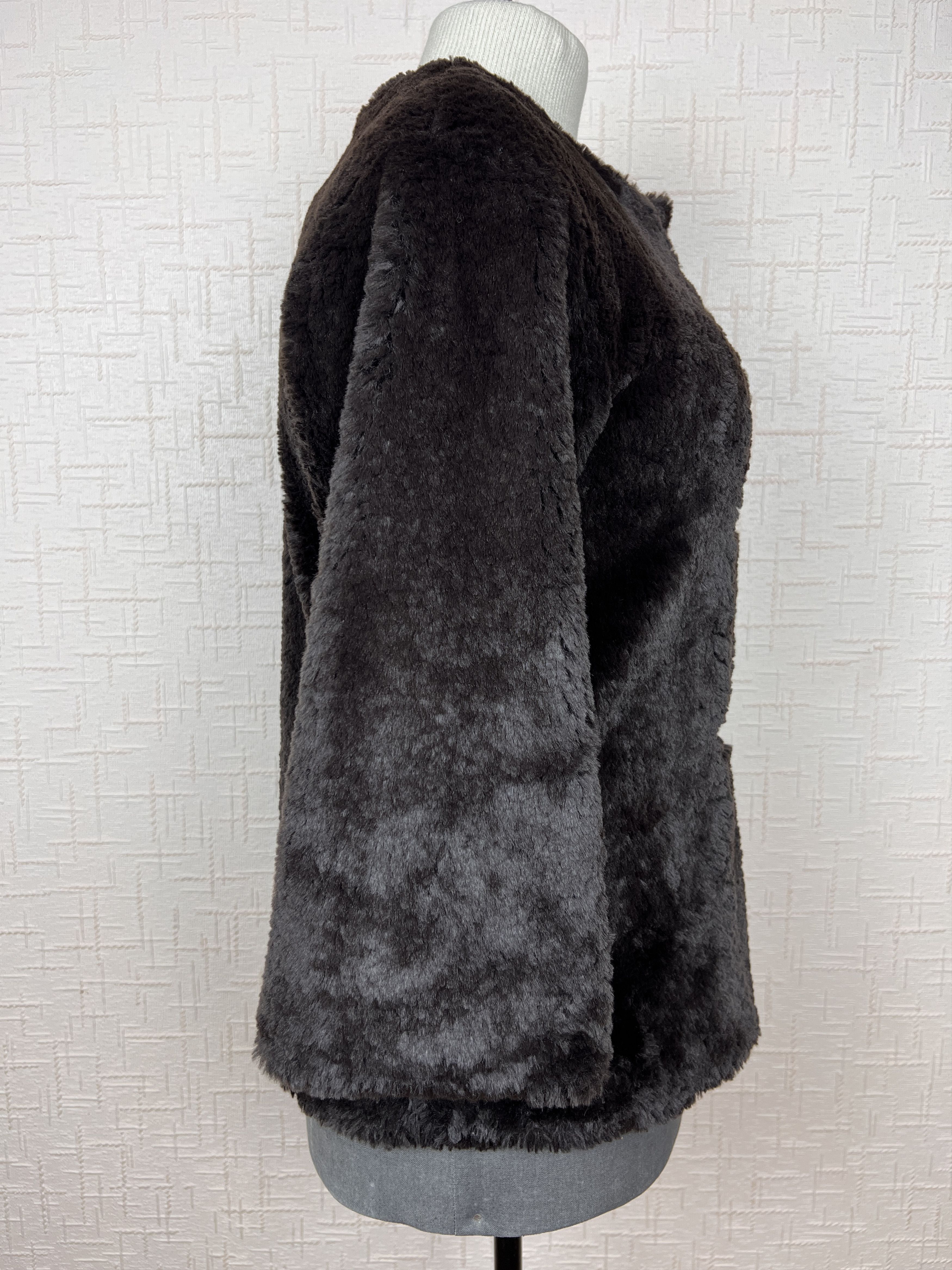 Cop Copine Cop Copine Short Faux Fur Coat with D-Ring Closure Size S Size S / US 4 / IT 40 - 2 Thumbnail