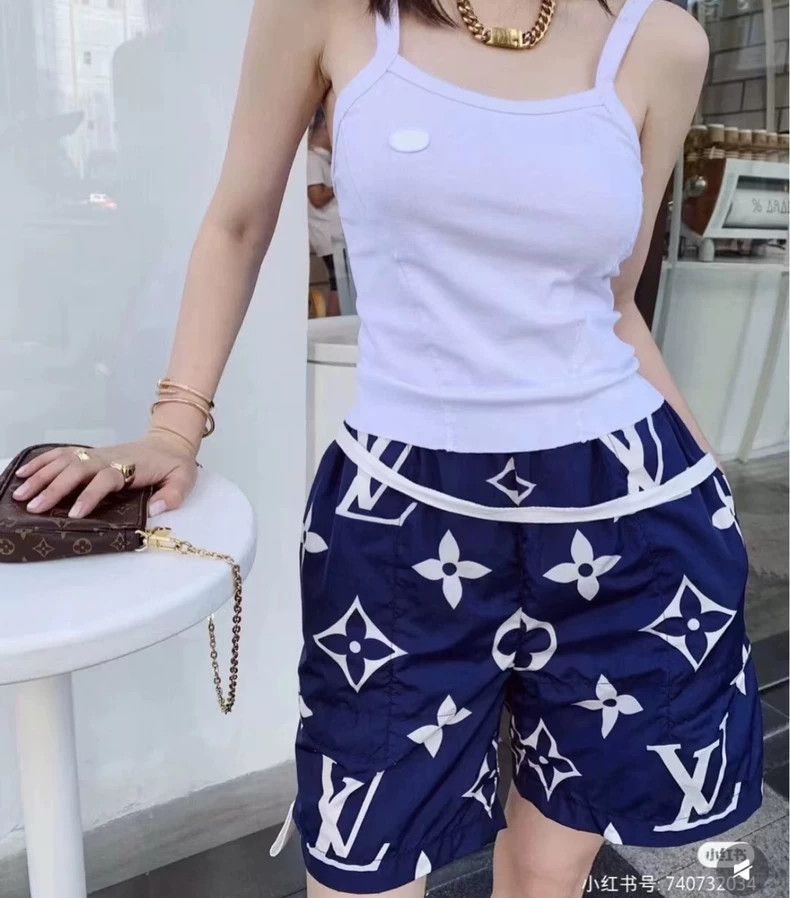 Louis Vuitton Louis Vuitton Bermuda shorts with blue and white presbyopia Size US 38 / EU 54 - 1 Thumbnail