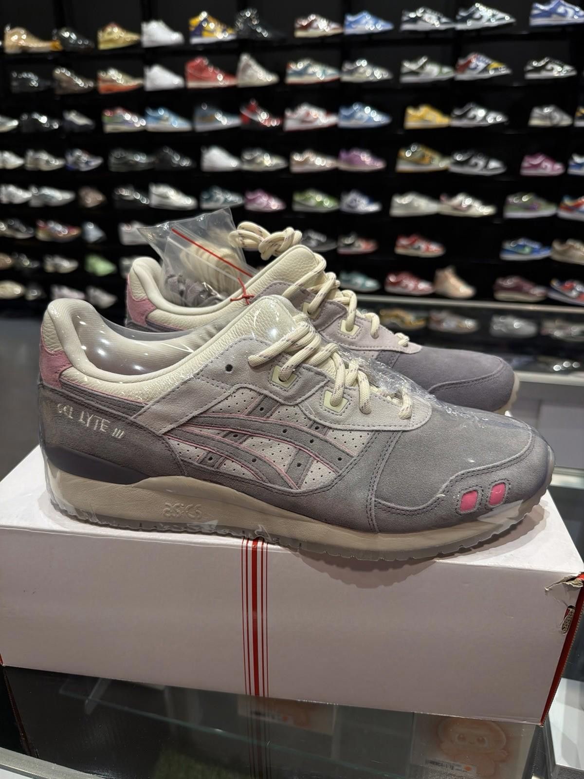 Asics Size 11.5 - ASICS GEL-Lyte III OG x END Pearl 2020 Brand New Size US 11.5 / EU 44-45 - 9 Thumbnail