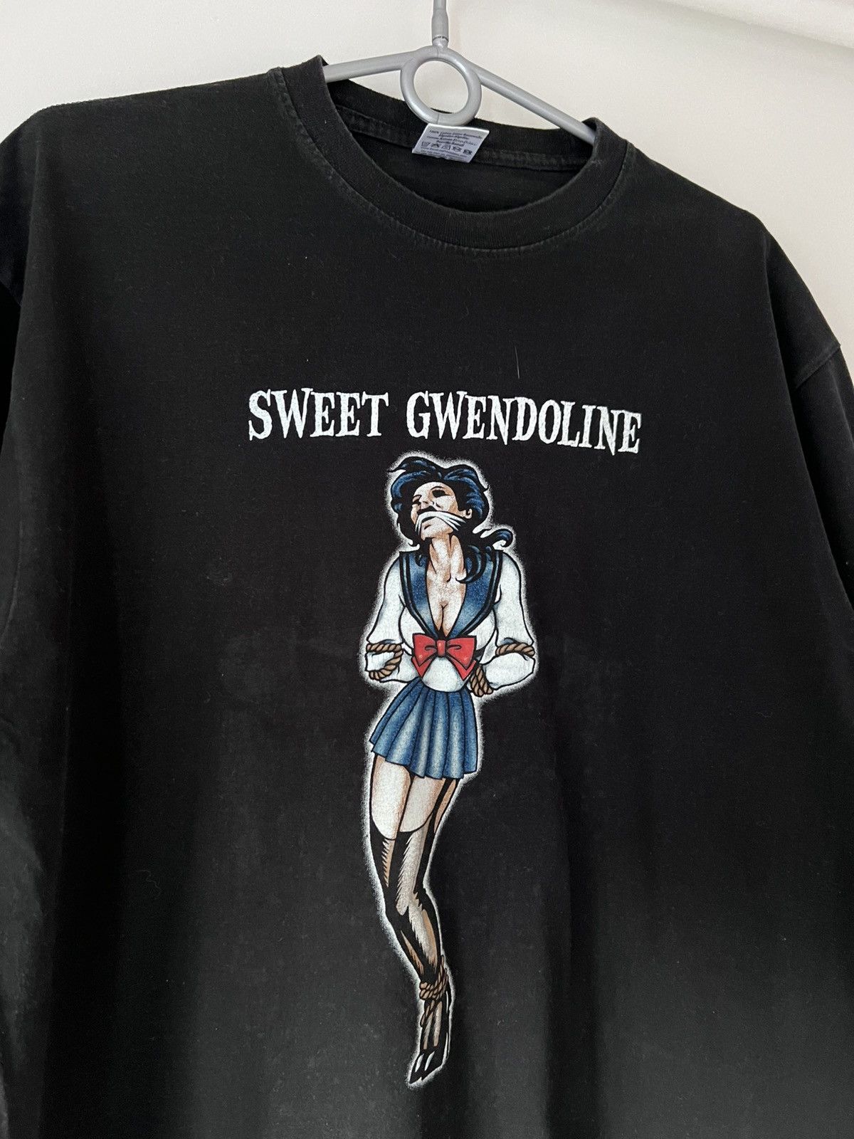 Band Tees Die Ärzte Sweet Gwendoline Vintage 1986 Graphic T-Shirt Size US L / EU 52-54 / 3 - 9 Thumbnail