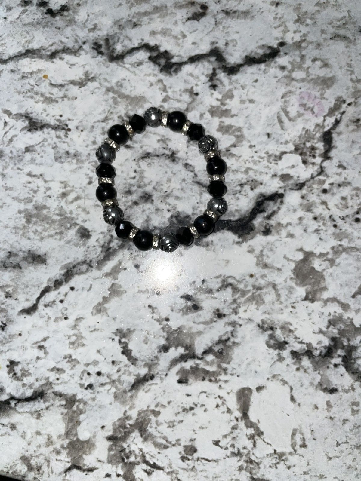 Other Grey and silver beaded bracelet Size ONE SIZE - 4 Thumbnail