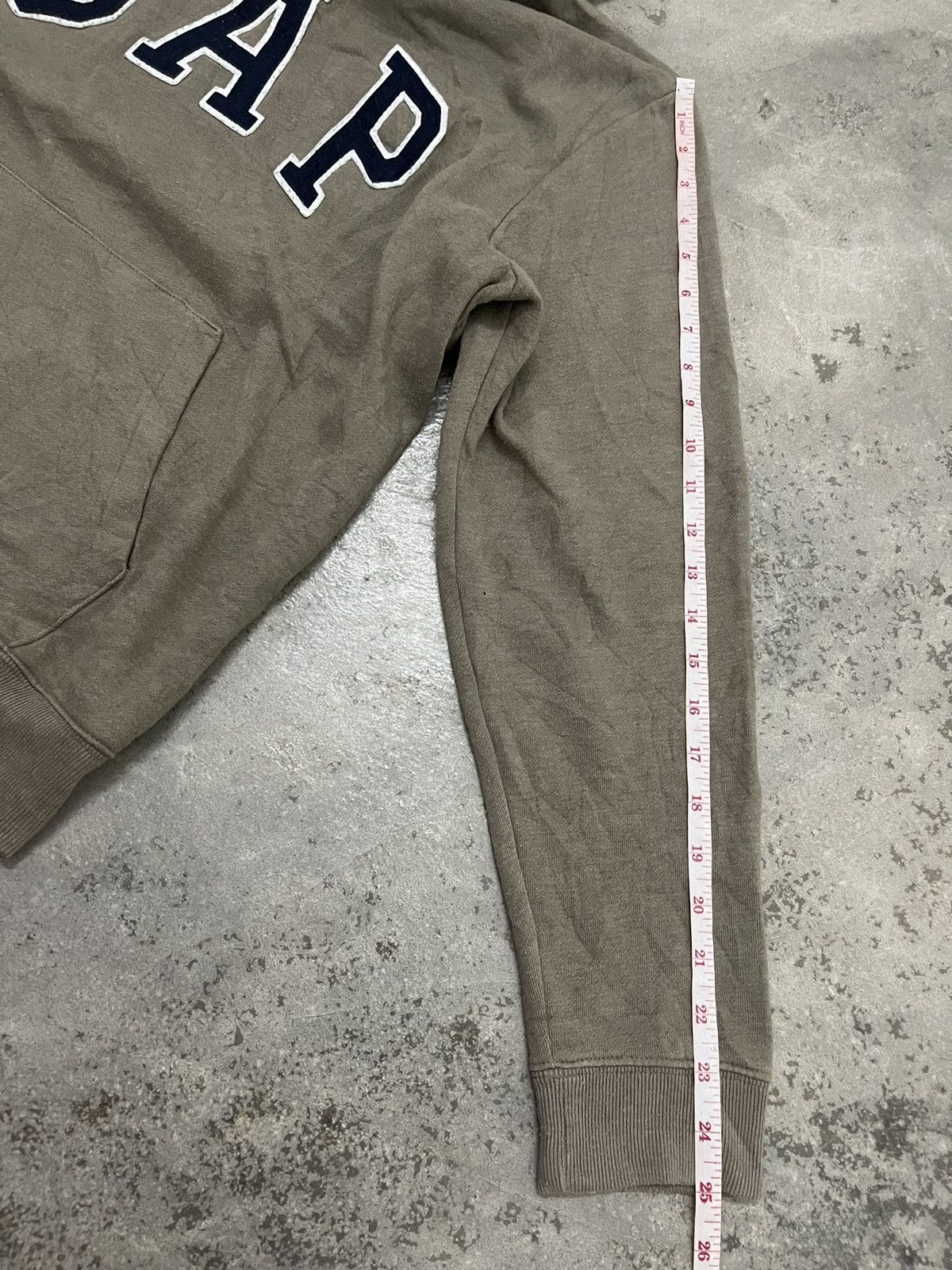 Gap Vintage Gap Fleece Sweater Hoodie Big Logo Embroidery Size US L / EU 52-54 / 3 - 13 Thumbnail