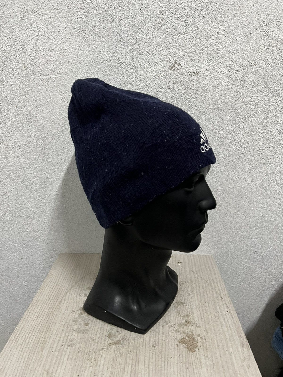 Vintage Vintage Adidas Big logo Beanie Hat Size ONE SIZE - 4 Thumbnail