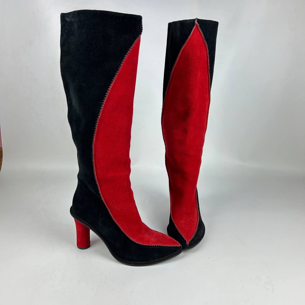 Ugg UGG X TSCHABALALA SELF FATALE HEEL BLACK BOOTS Size US 8 / IT 38 - 1 Thumbnail
