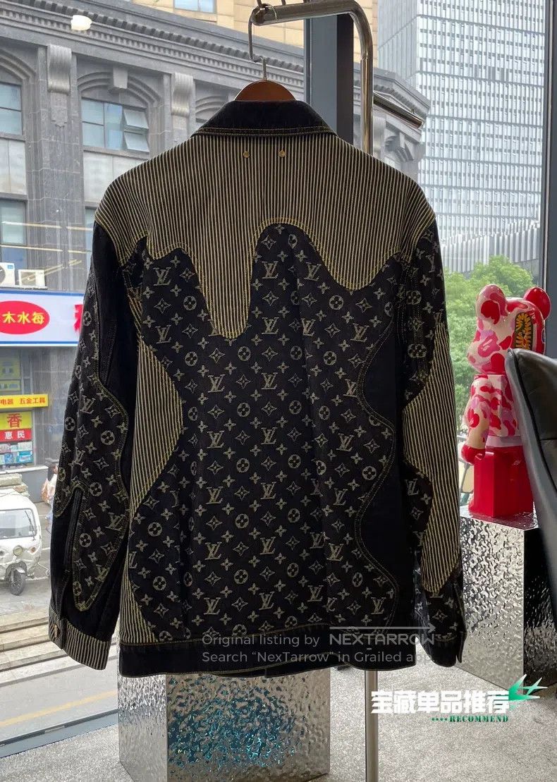 Louis Vuitton Louis Vuitton NIGO Co-branded Patchwork Denim Jacket Size US S / EU 44-46 / 1 - 3 Thumbnail