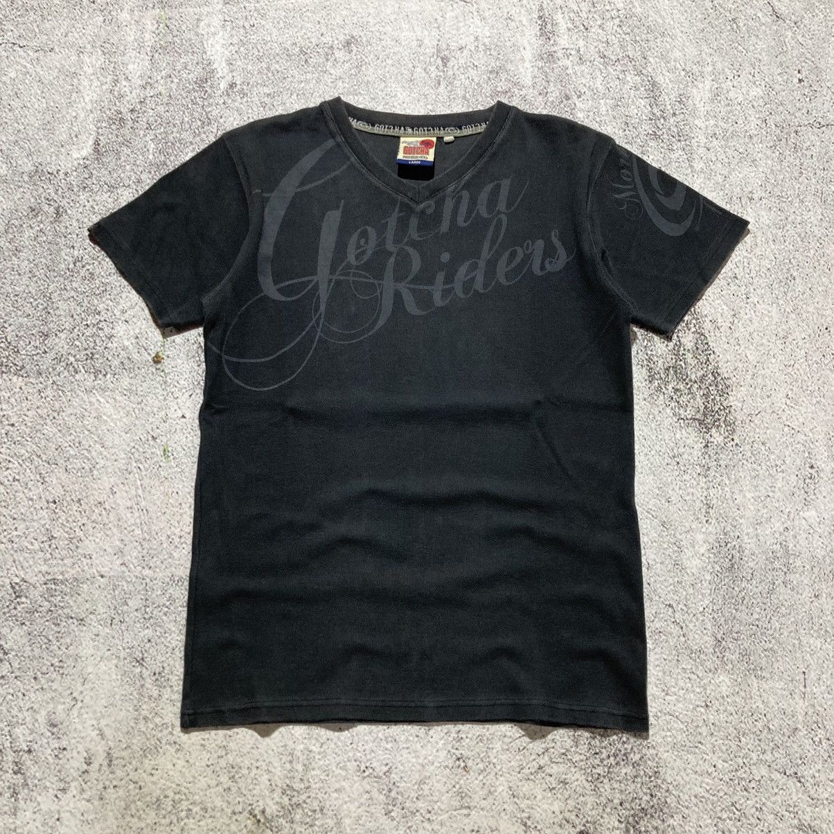 Japanese Brand 2000s Gotcha Surf Poem Logo T-shirt Tribal Punk Gothic Style Size US M / EU 48-50 / 2 - 1 Thumbnail