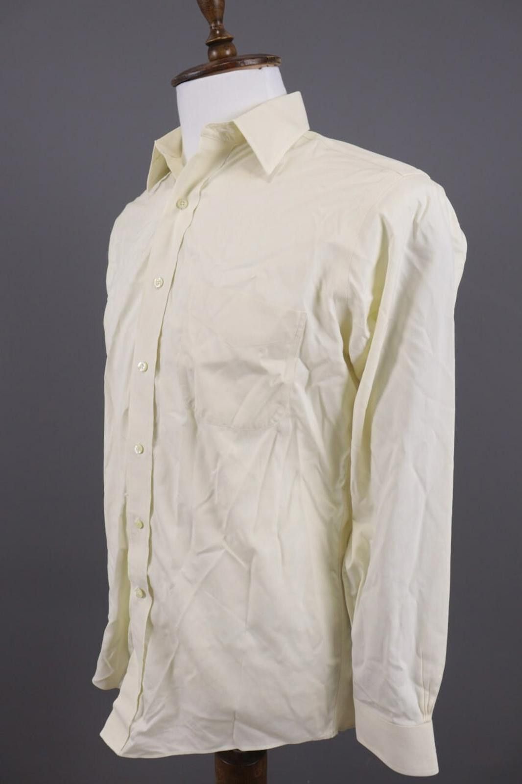 Brooks Brothers Brooks Brothers Yellow Button Down Dress Shirt Size 14 / 32 Size US M / EU 48-50 / 2 - 6 Thumbnail