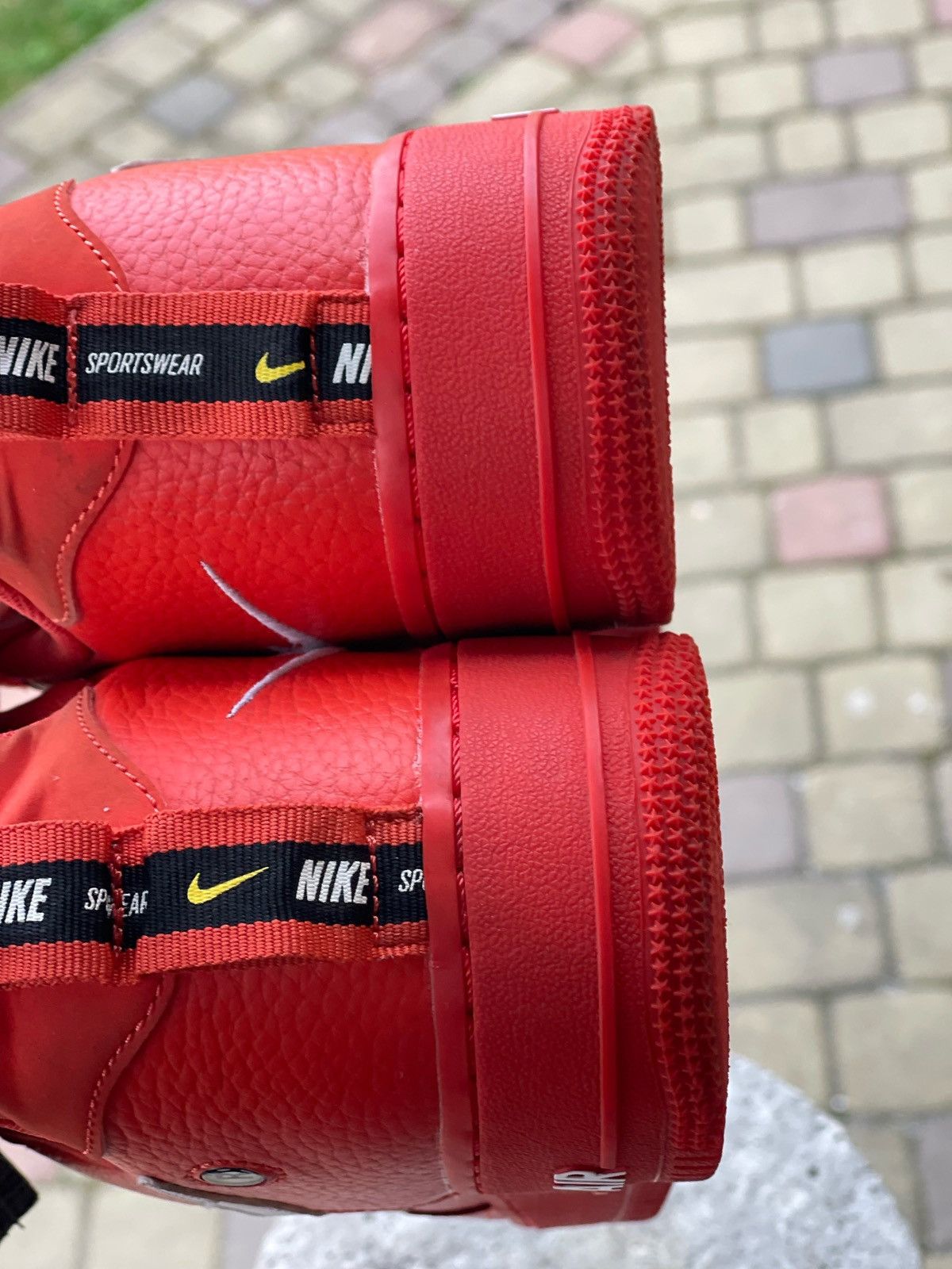 Nike NIKE AIR FORCE 1 '07 LV8 UTILITY OVERBRANDING SIZE US 11 Size US 11 / EU 44 - 11 Thumbnail