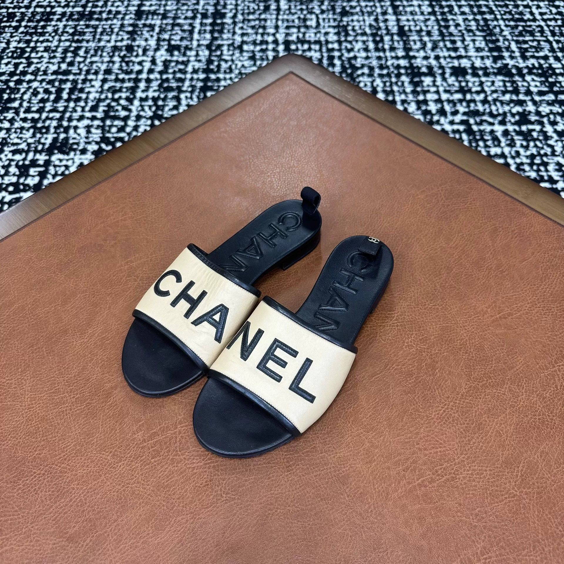 Chanel Chanel Retro Printed Black Sandals it_35-5 Women Size US 5.5 / IT 35.5 - 1 Thumbnail