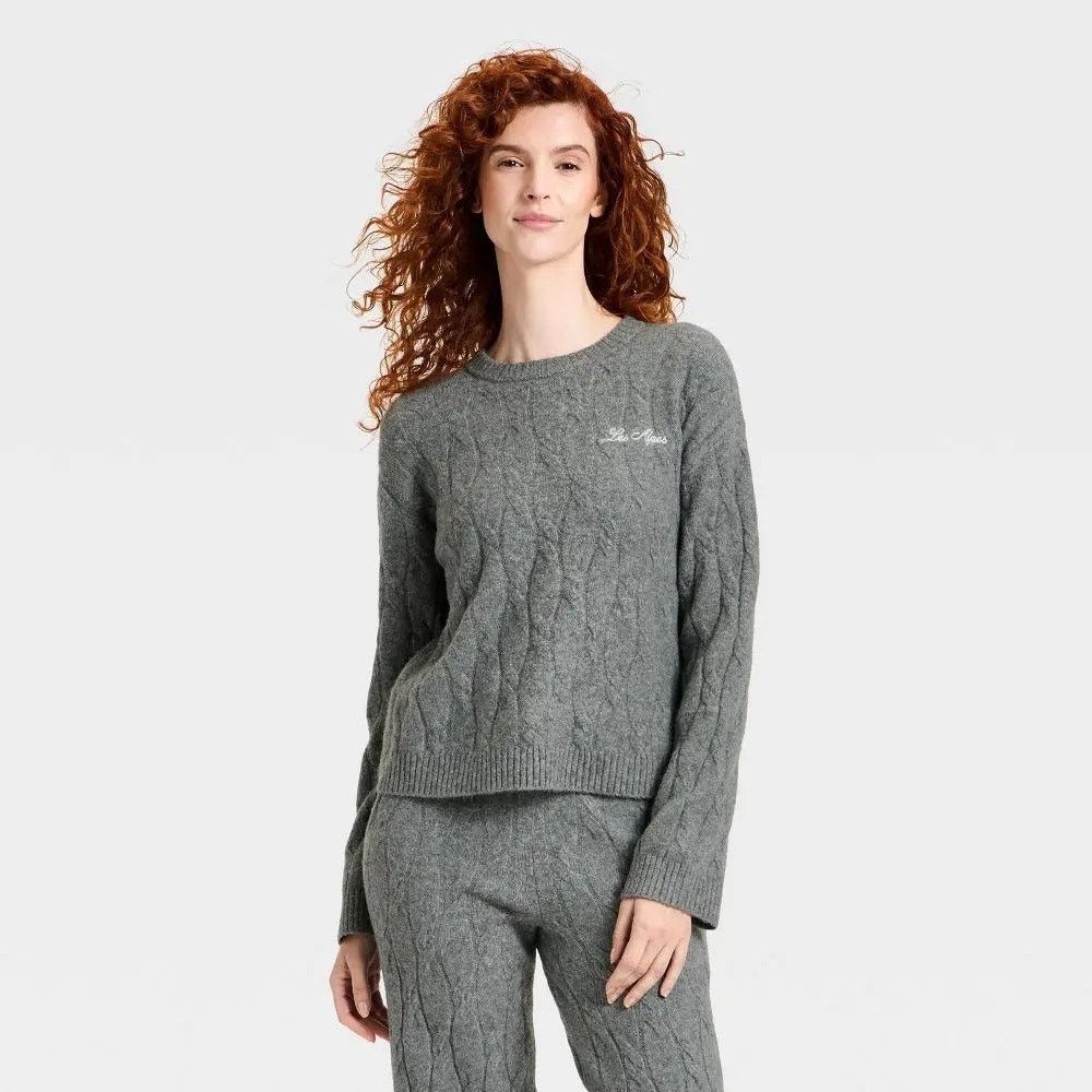 The Unbranded Brand Cozy Alpine Knit Boucle Crewneck Sweater- universal Thread Size M / US 6-8 / IT 42-44 - 1 Thumbnail