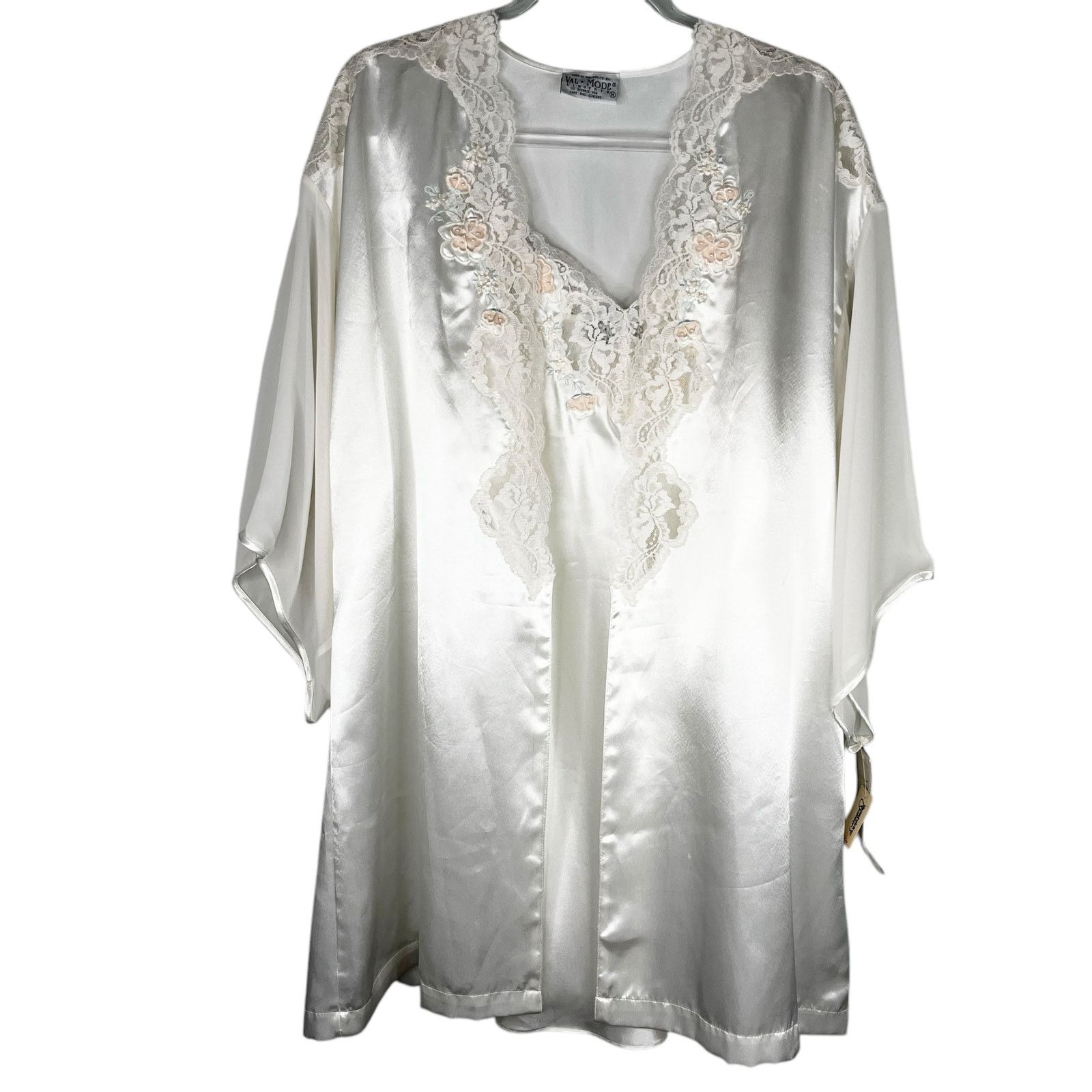 Other Val Mode Vintage Lingerie Wedding M/L Nightie Robe Lace New Size ONE SIZE - 1 Thumbnail