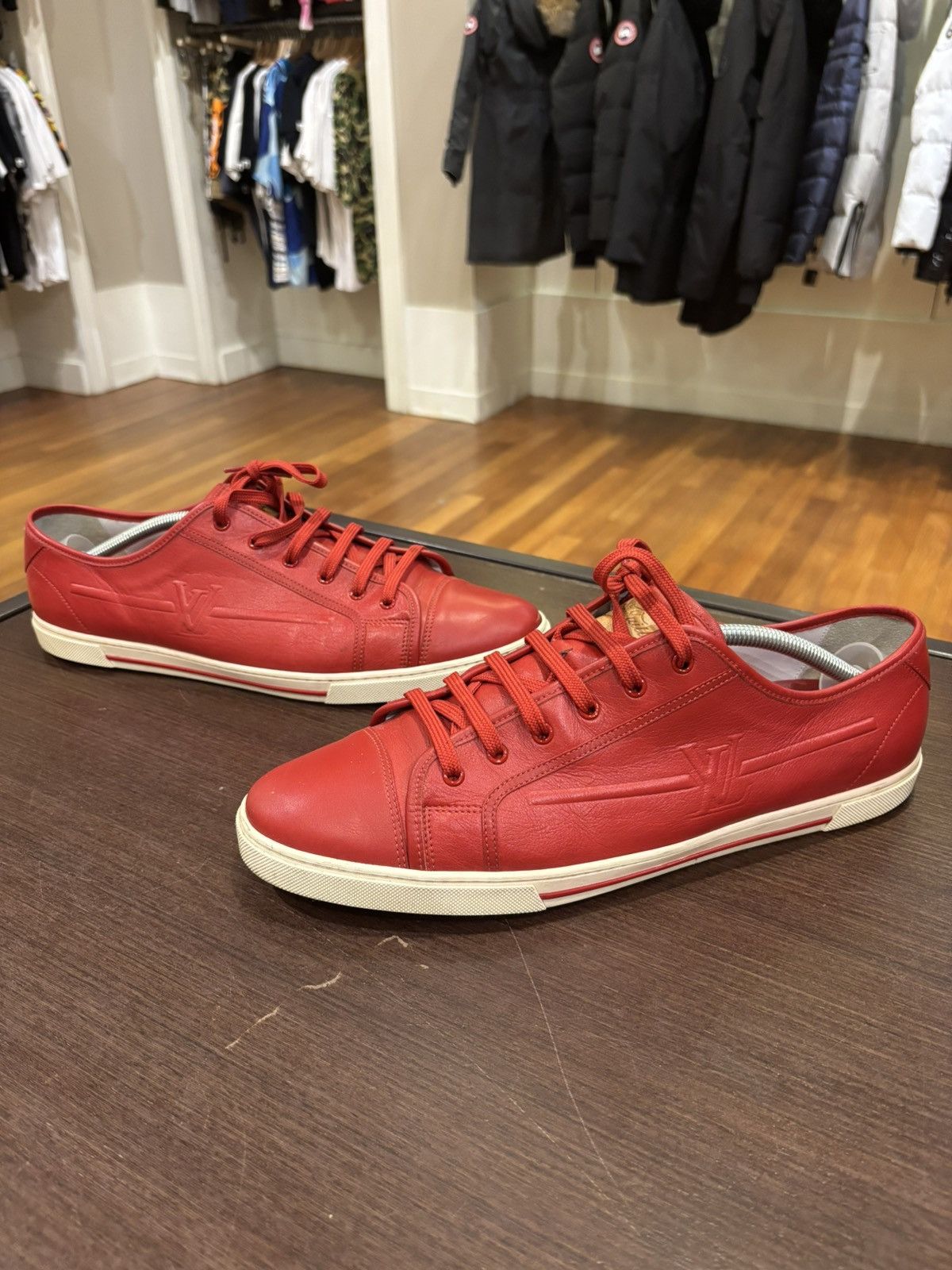 Louis Vuitton Louis Vuitton Red Leather Low Sneakers Size US 11 / EU 44 - 1 Thumbnail