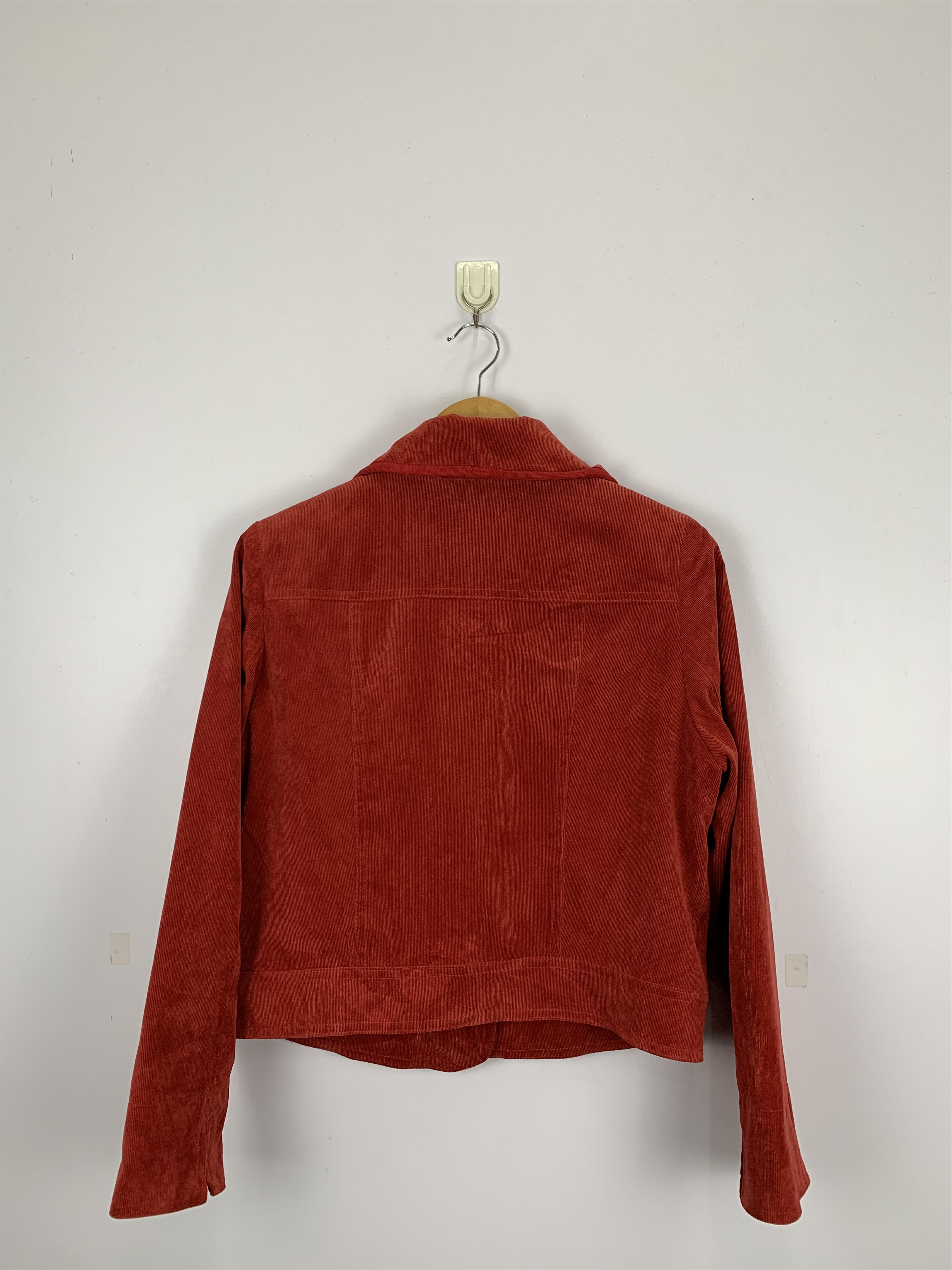 Japanese Brand Vintage Japanese Brand Velvet Coduroy Denim Jacket J0854 Size US M / EU 48-50 / 2 - 3 Thumbnail