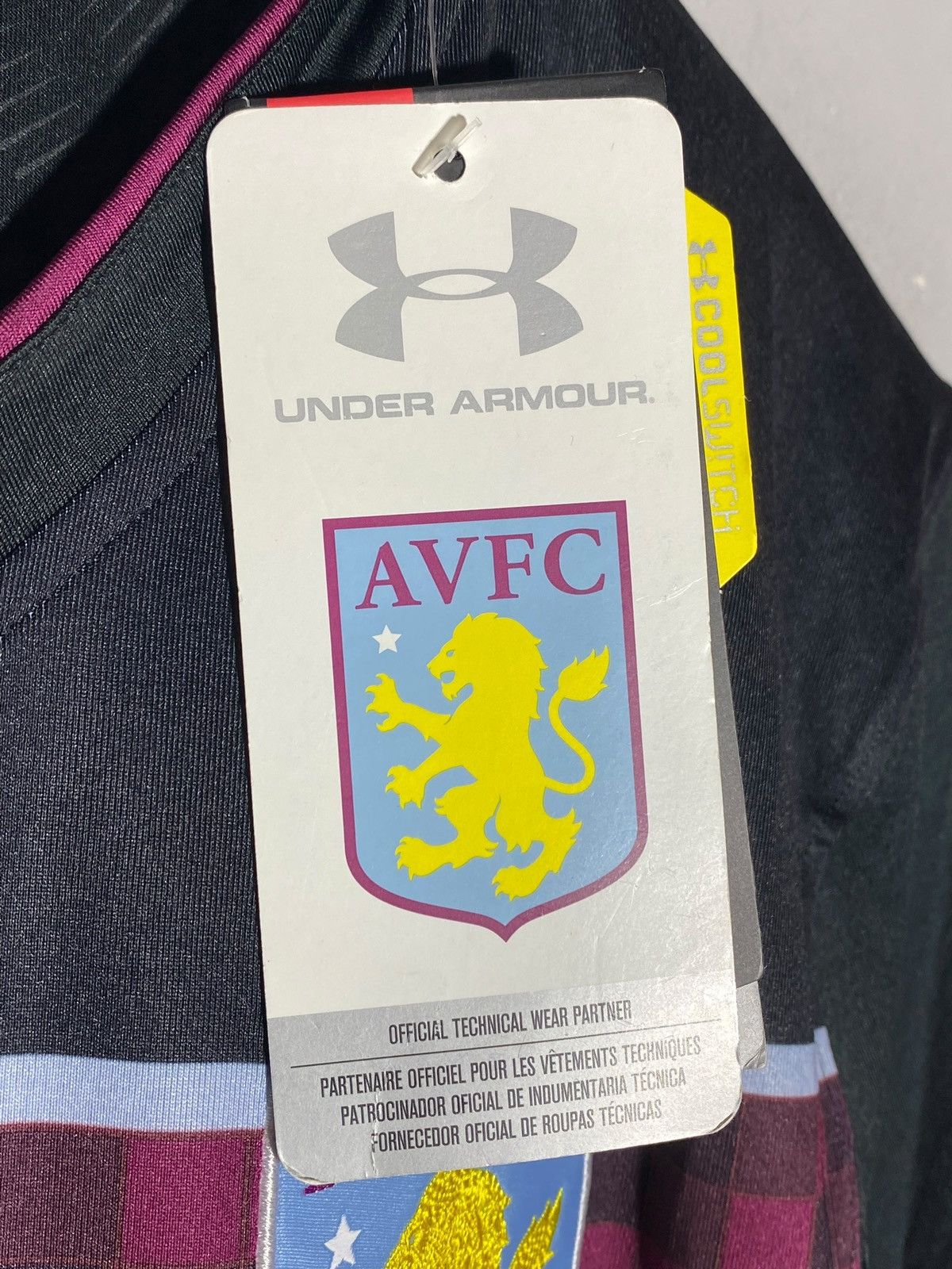 Under Armour Under Armour Aston Villa 2017/18 Away Football Shirt Size US L / EU 52-54 / 3 - 11 Thumbnail