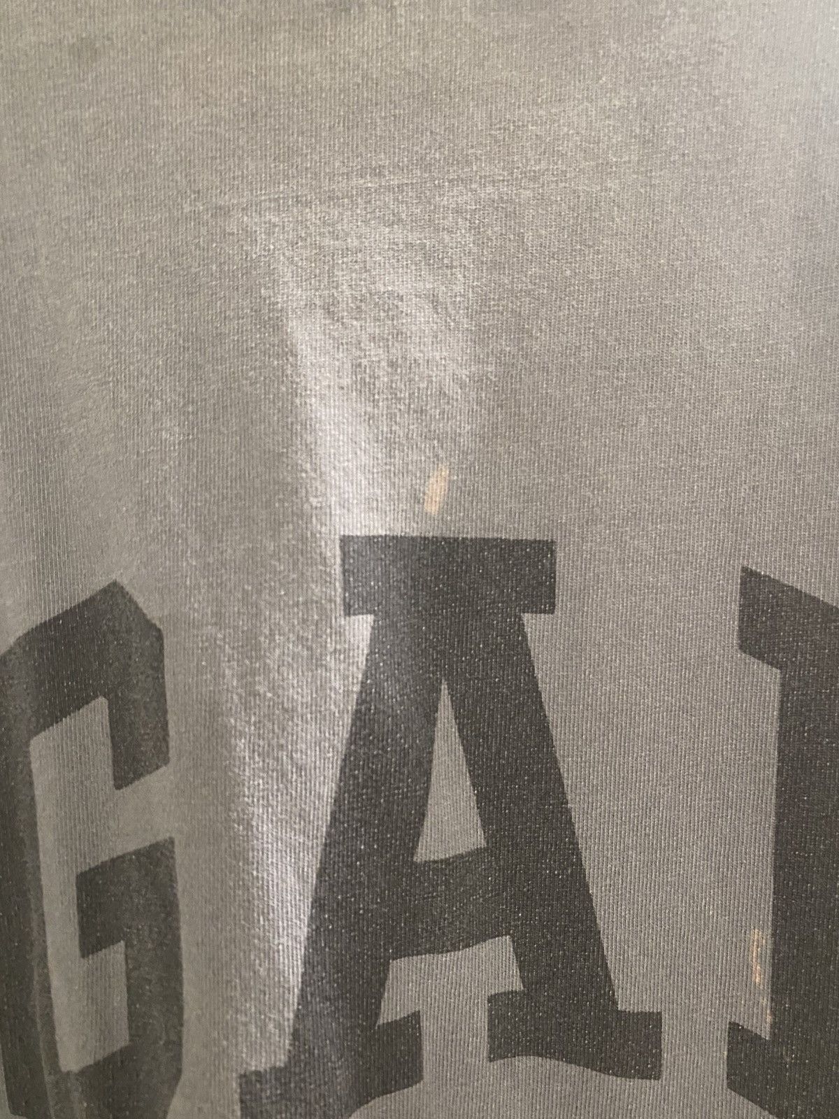 Balenciaga × Gap × Kanye West YZY Gap T-Shirt Used Size US M / EU 48-50 / 2 - 4 Thumbnail