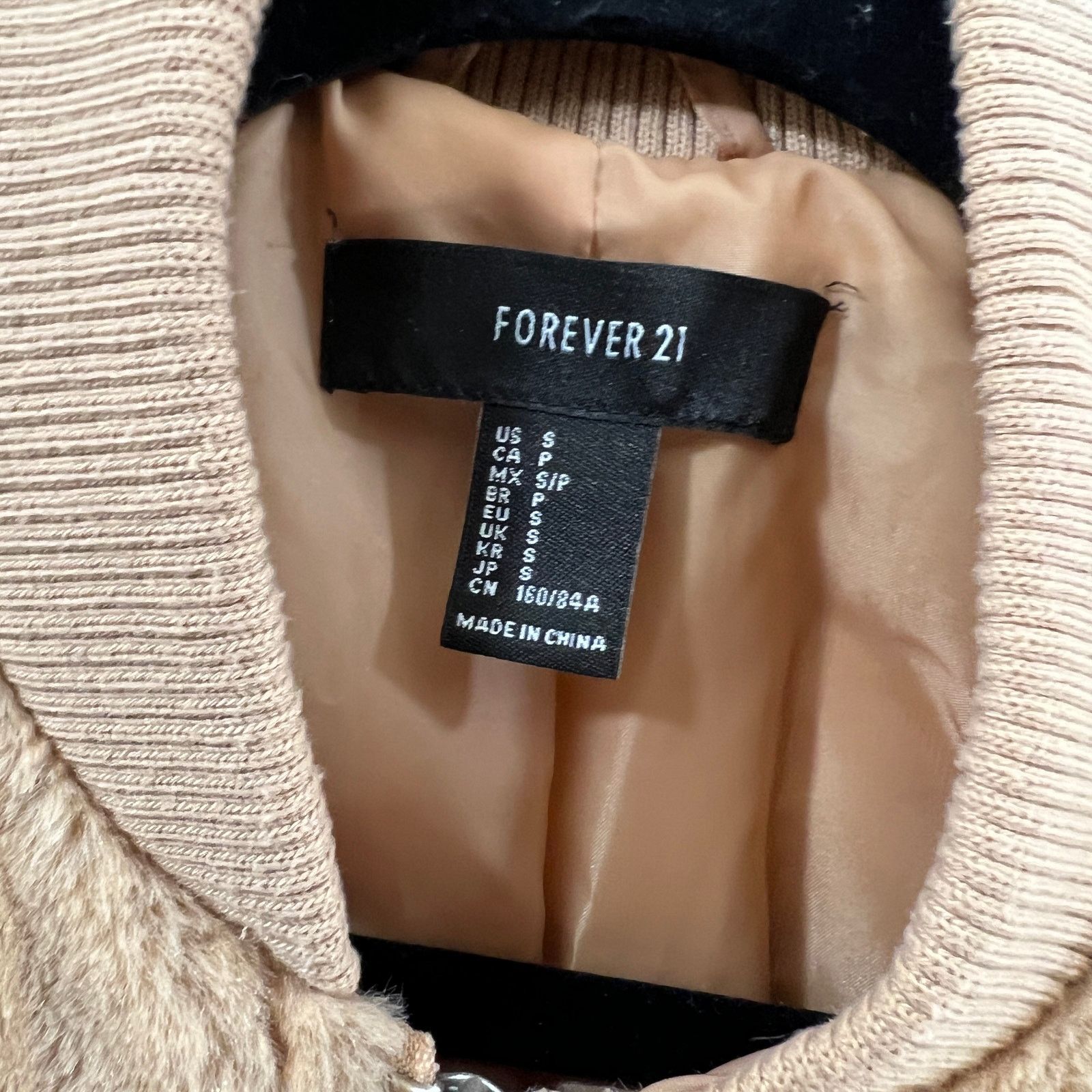 Other FOREVER 21 Faux Fur Jacket Womens Small Light Brown Size S / US 4 / IT 40 - 3 Thumbnail