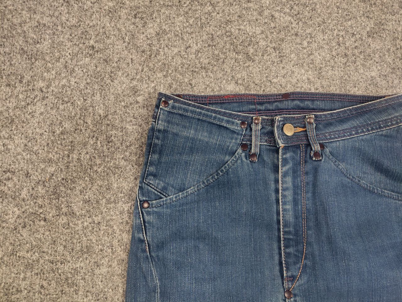Levi's Vintage 90's Levi's Red Engineered Asymmetrical denim Skirt Size 26" / US 2 / IT 38 - 8 Thumbnail