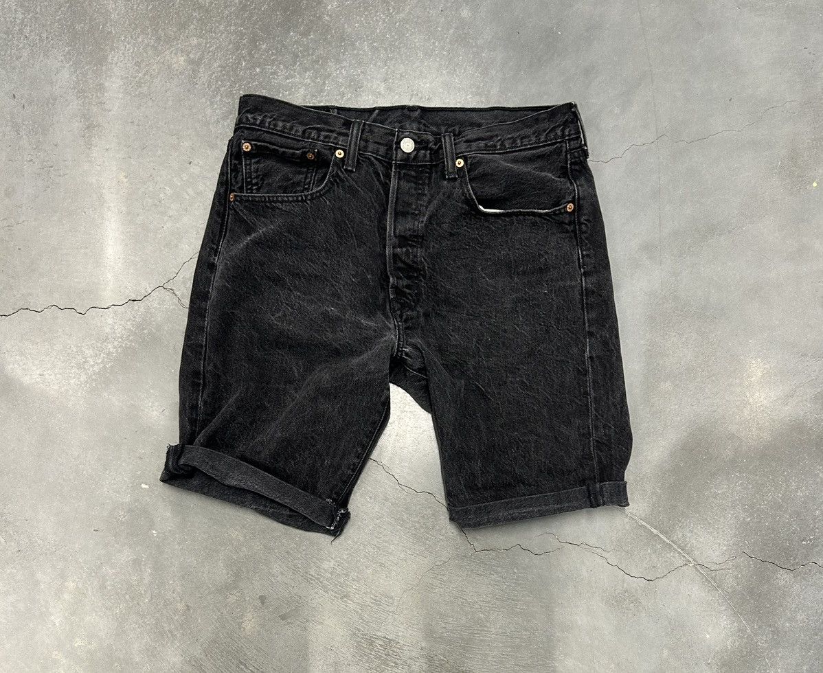 Levi's Levi's 501 black denim shorts Size 32" / US 10 / IT 46 - 1 Thumbnail