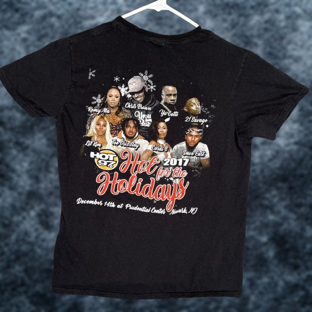 Vintage Hot 97 Hot For The Holidays Chris Brown Shirt Adult Medium Black Rap Mens Size US M / EU 48-50 / 2 - 1 Thumbnail